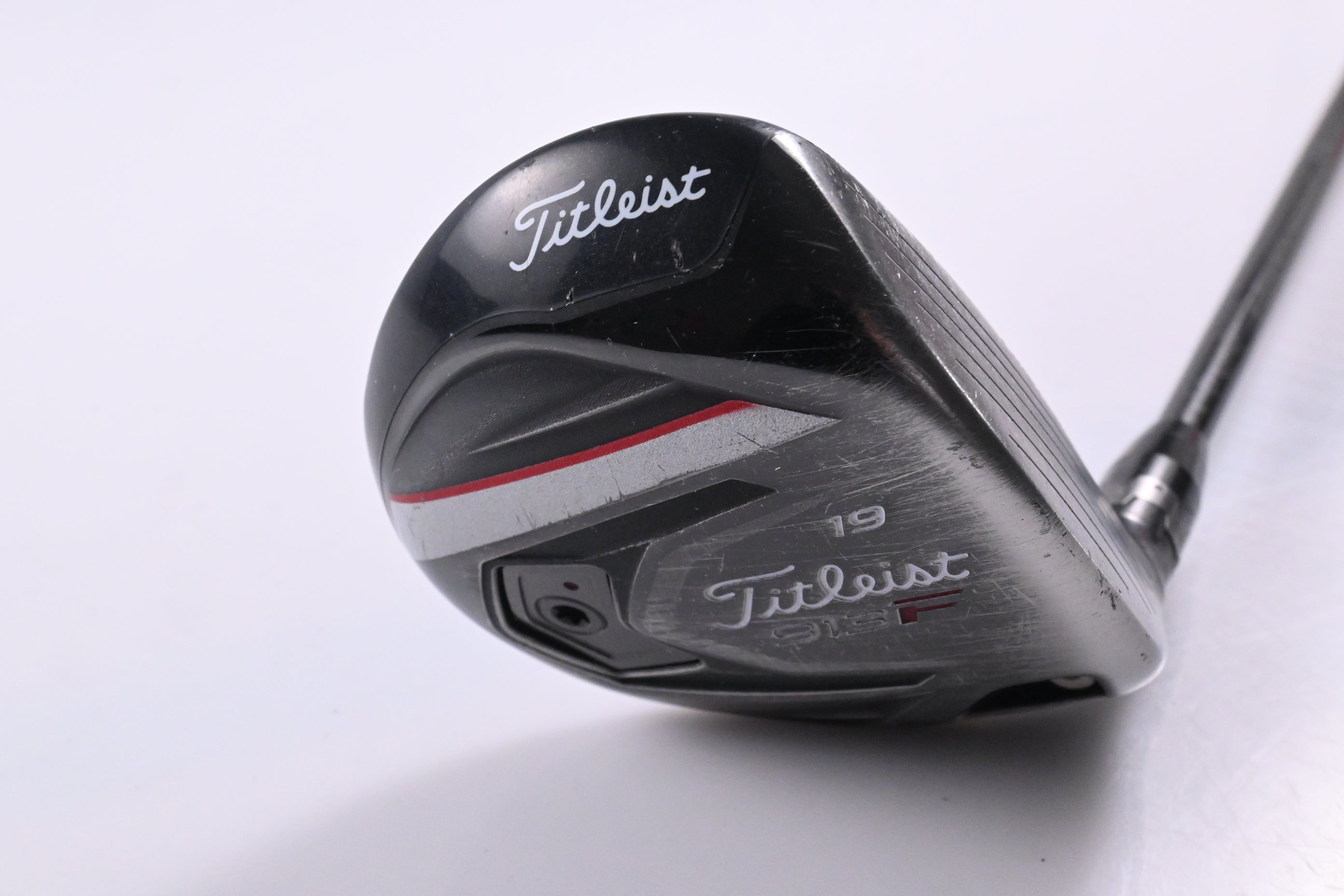 Titleist 913 F #5 Wood / 19 Degree / Stiff Flex Aldila Phenom 80 Shaft