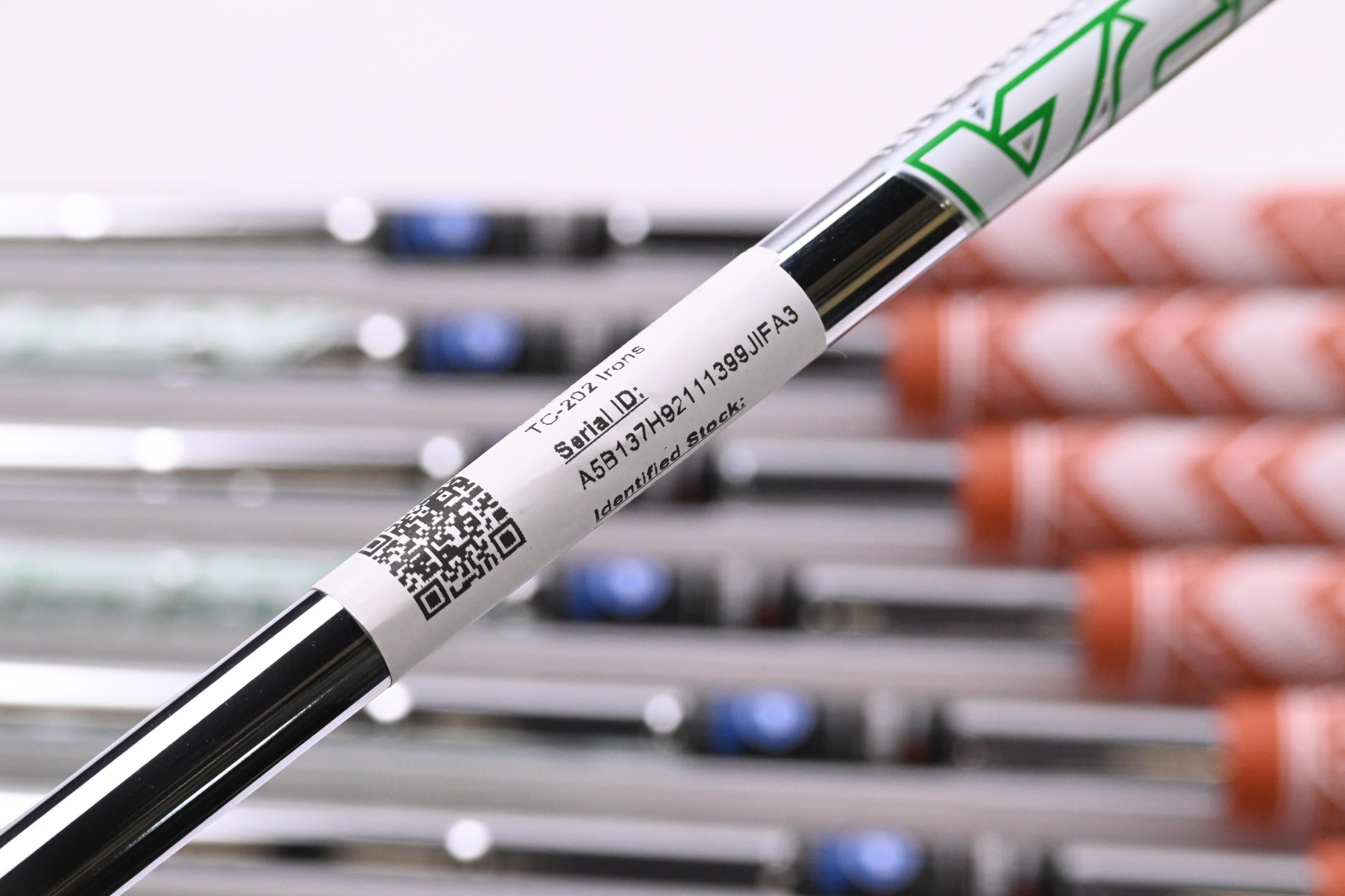 Miura TC-202 Irons / 4-PW / Stiff Flex Accra iSeries 115 Shafts