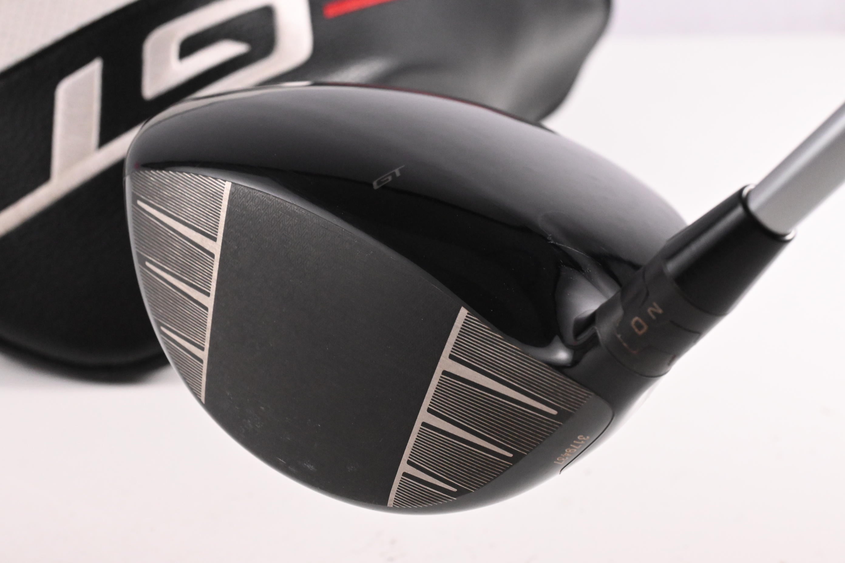 Titleist GT1 Driver / 10 Degree / Regular Flex Fujikura Airspeeder 40 Shaft