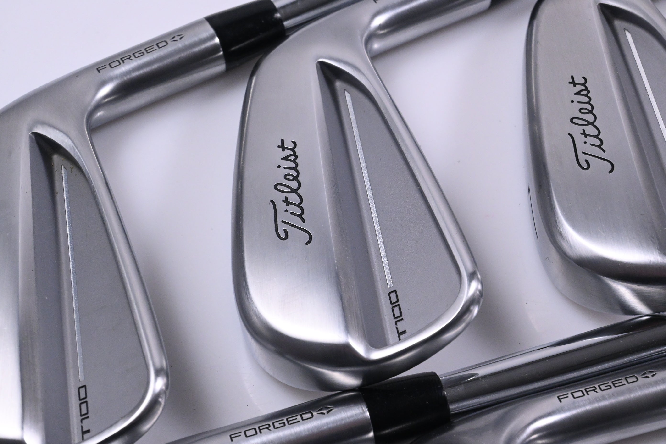 Titleist T100 2025 Irons / 5-PW / X-Flex True Temper Dynamic Gold X100 Shafts