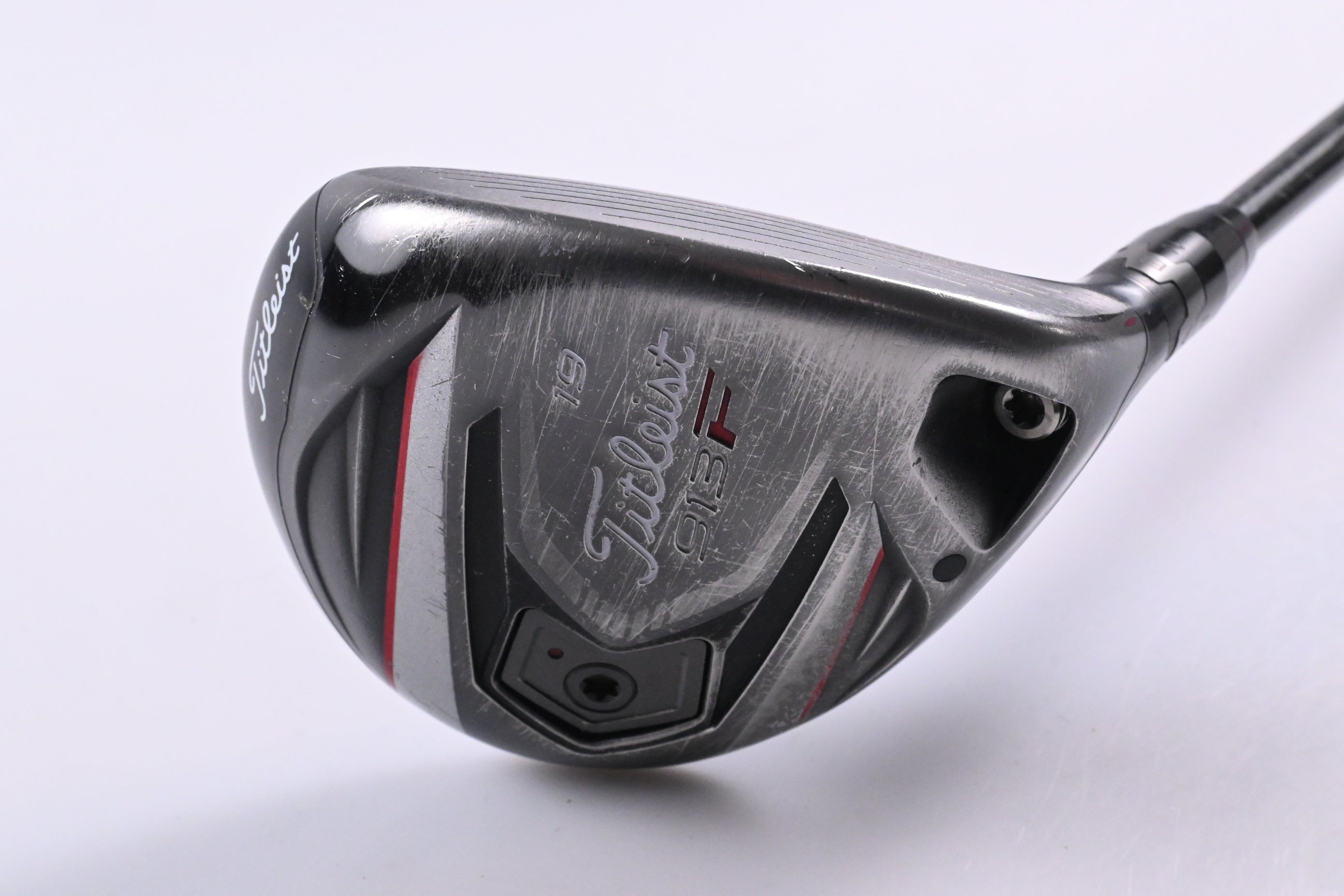 Titleist 913 F #5 Wood / 19 Degree / Stiff Flex Aldila Phenom 80 Shaft