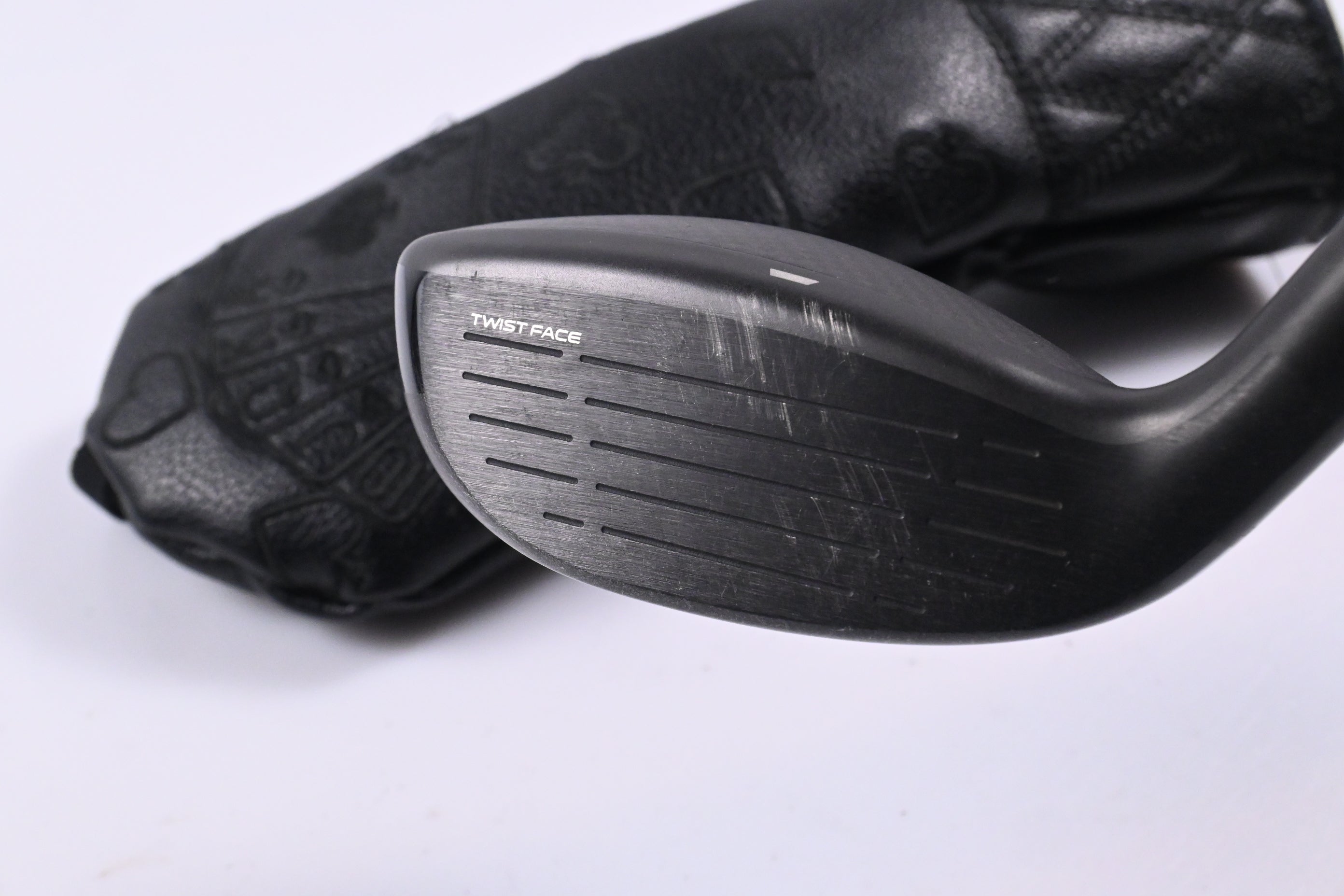 Taylormade Qi4D Max #4 Hybrid / 23 Degree / Regular Flex Reax 45 Shaft
