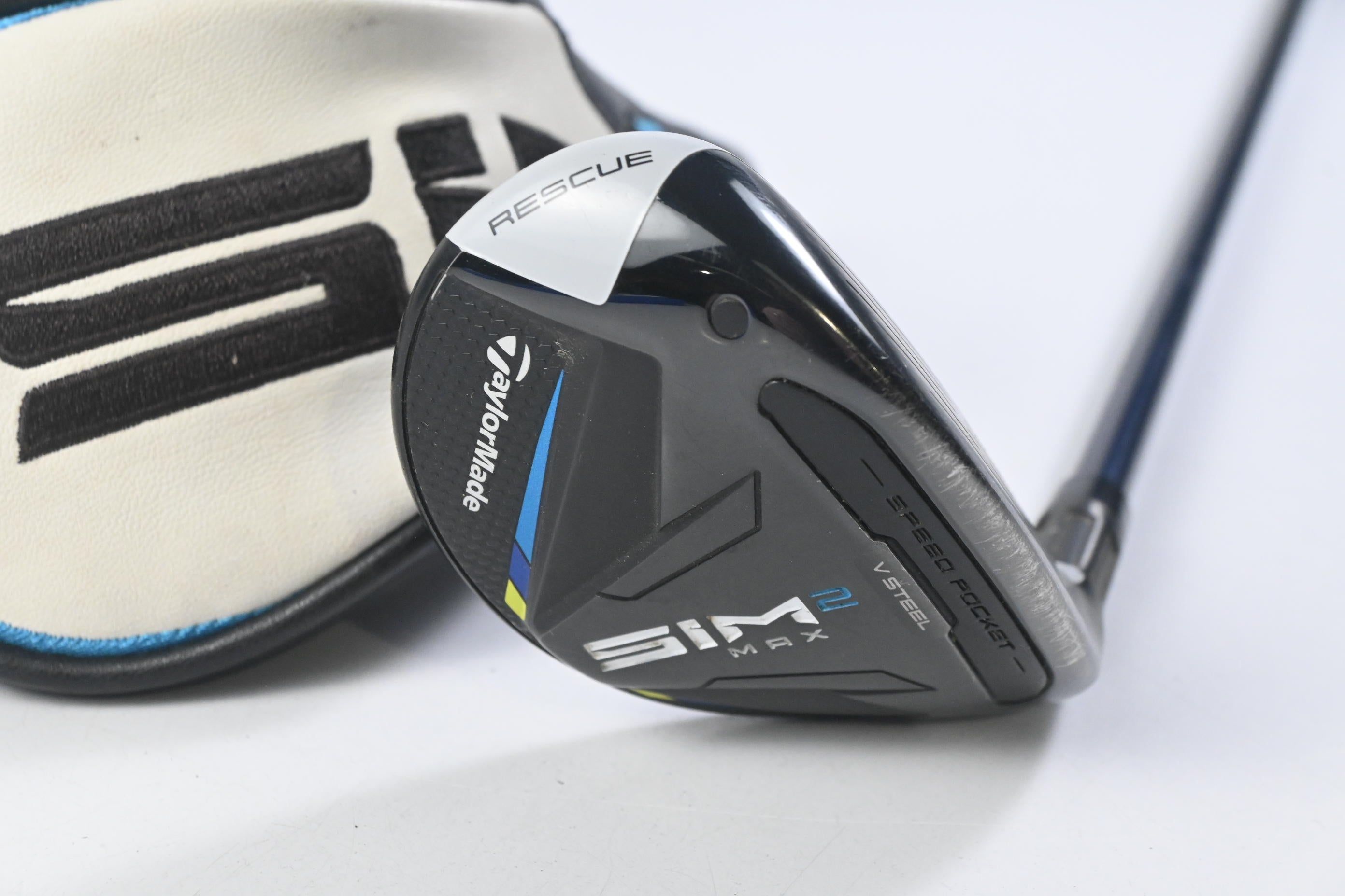 Taylormade SIM2 Max #4 Hybrid / 22 Degree / Senior Flex Fujikura Ventus Blue 5