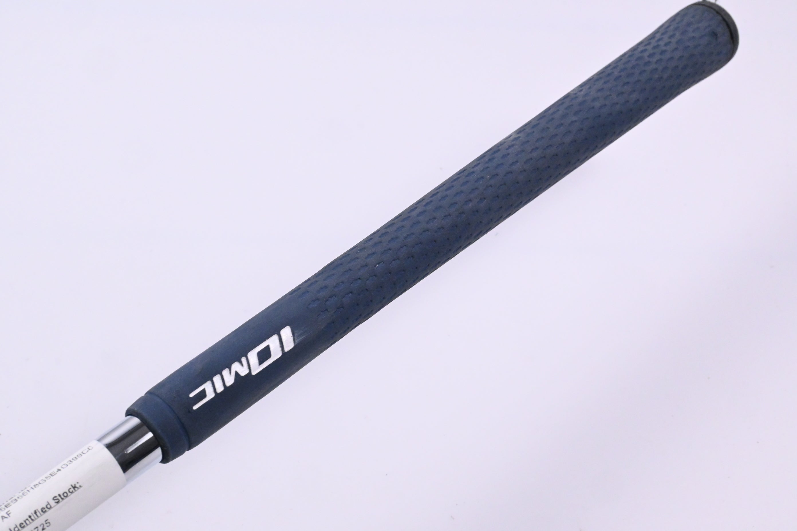Titleist 620 MB #9 Iron / Stiff Flex Dynamic Gold 120 S400 Tour Issue Shaft