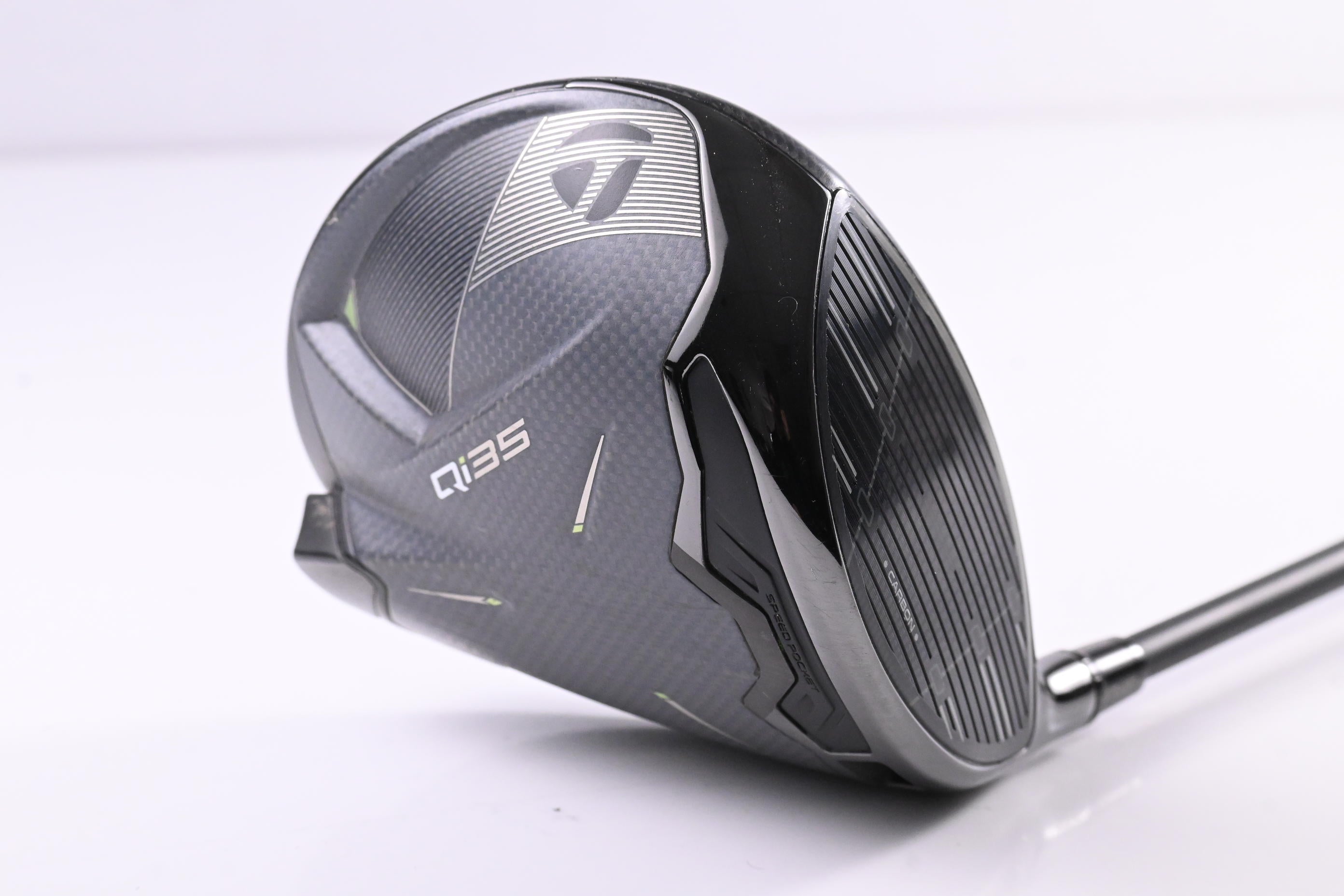 Taylormade Qi35 Max Driver / 9 Degree / Stiff Flex Kai'li White Dark Waves 60