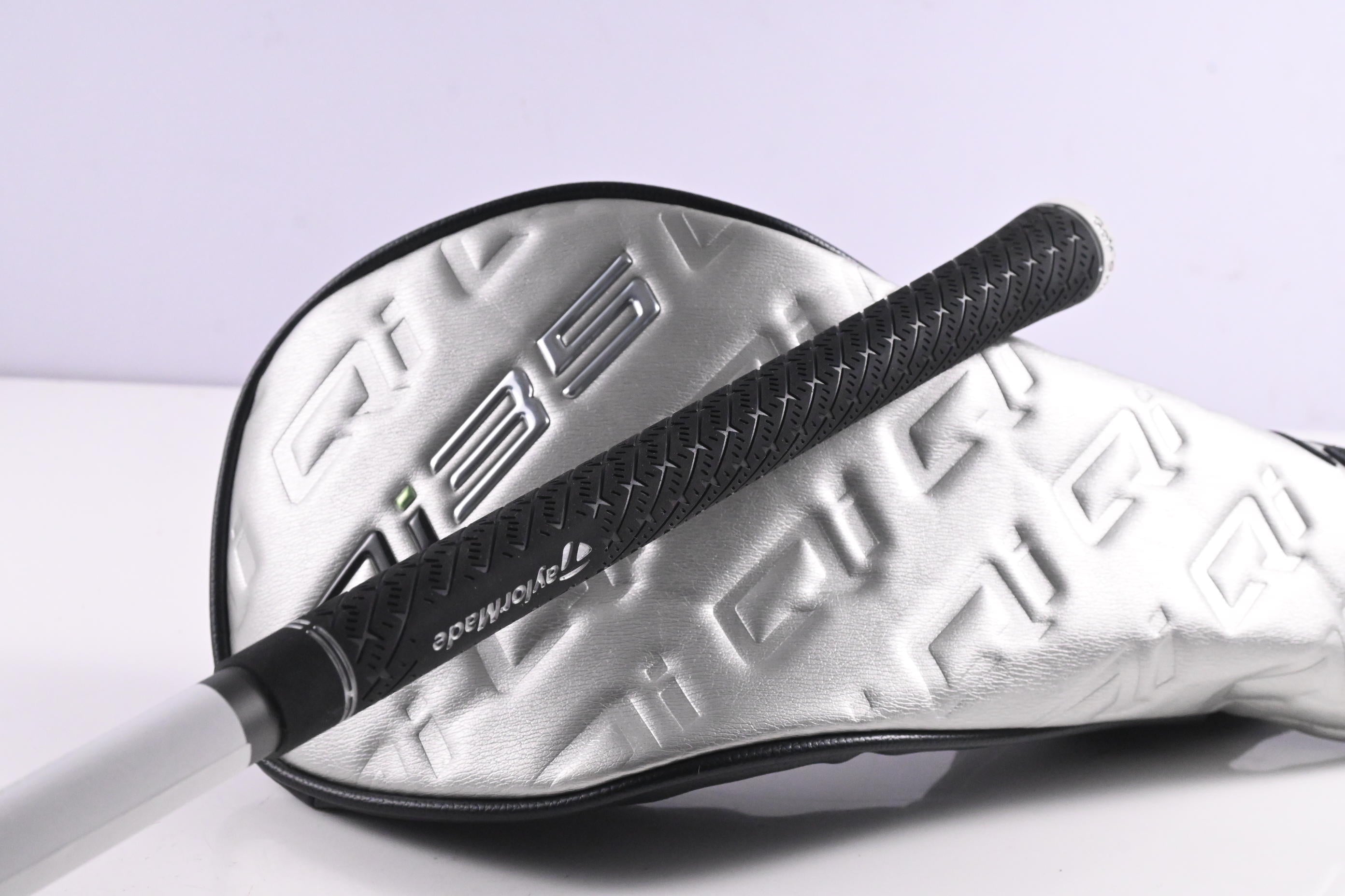 Taylormade Qi35 Driver / 9 Degree / Senior Flex Reax Blue 40 Shaft