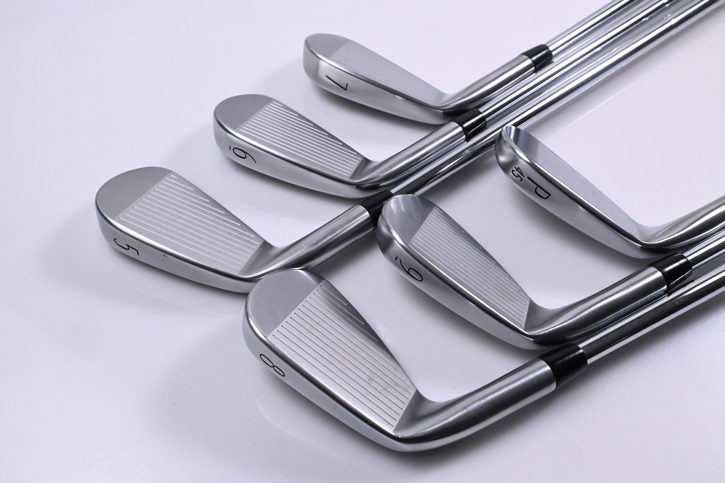 Titleist T100 2025 Irons / 5-PW / X-Flex True Temper Dynamic Gold X100 Shafts