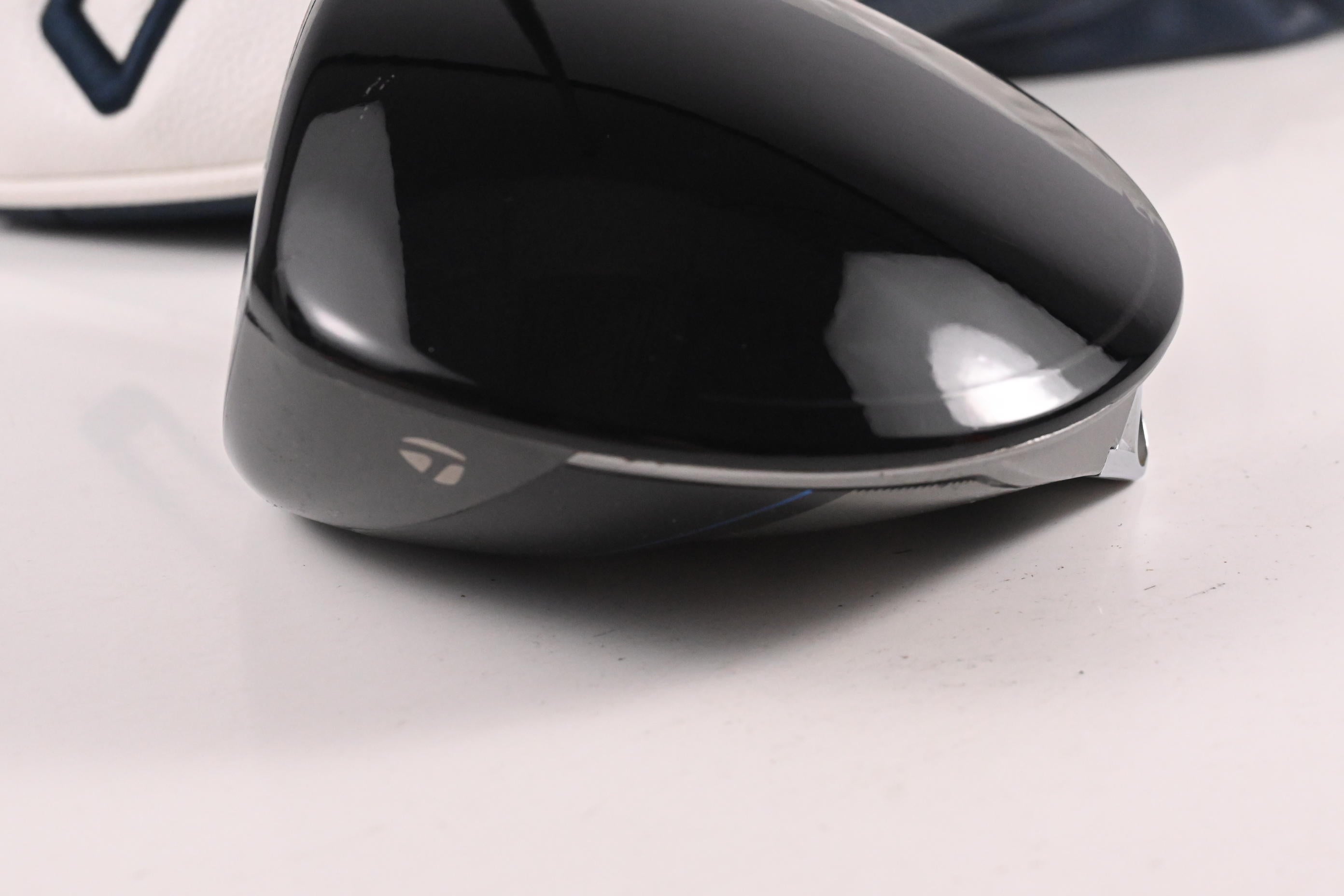Left Hand Taylormade Qi10 LS Driver / 10.5 Degree / Stiff Flex Evenflow Riptide