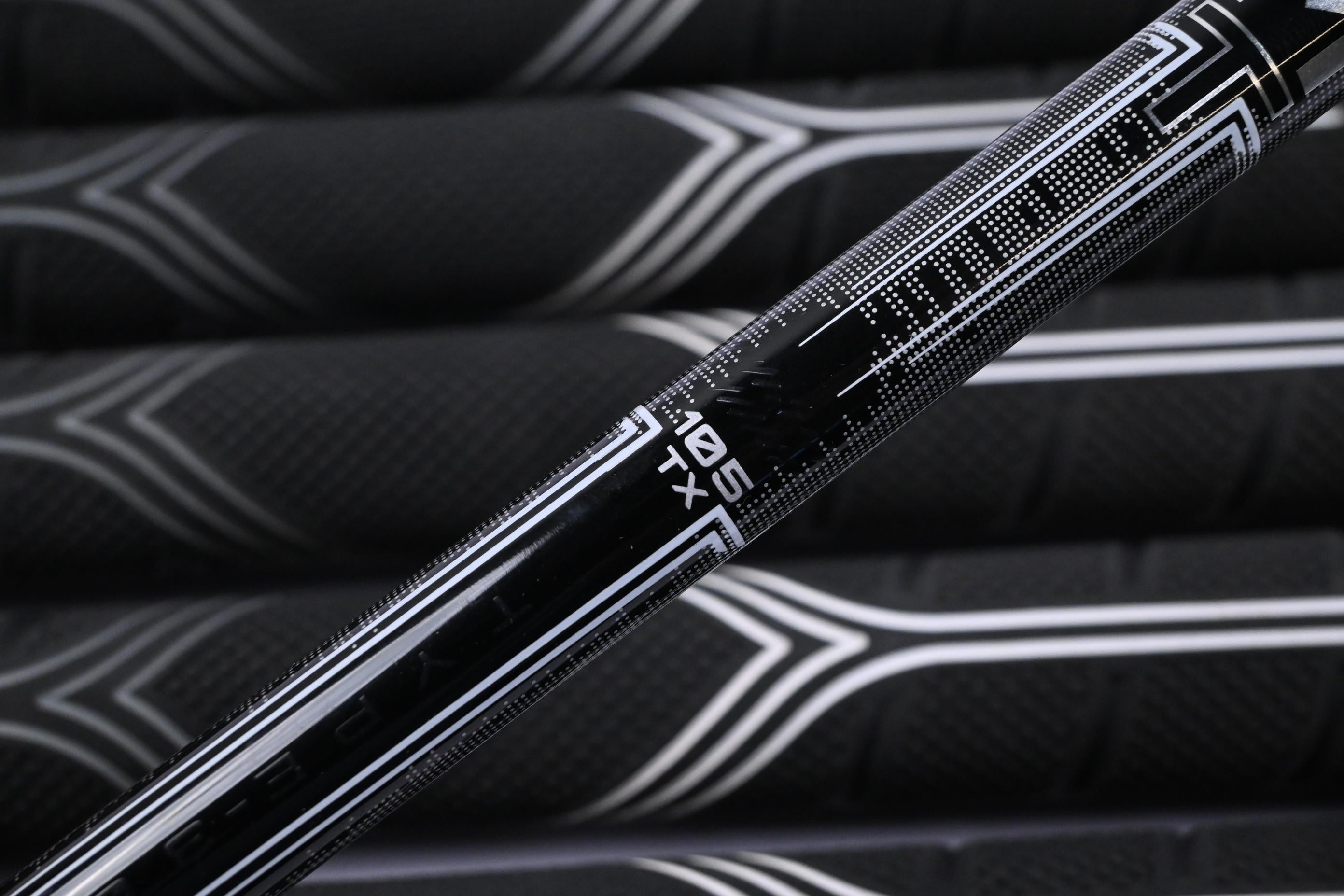 Callaway Apex Pro 24 Irons / 4-PW / TX-Flex MMT 105 Shafts