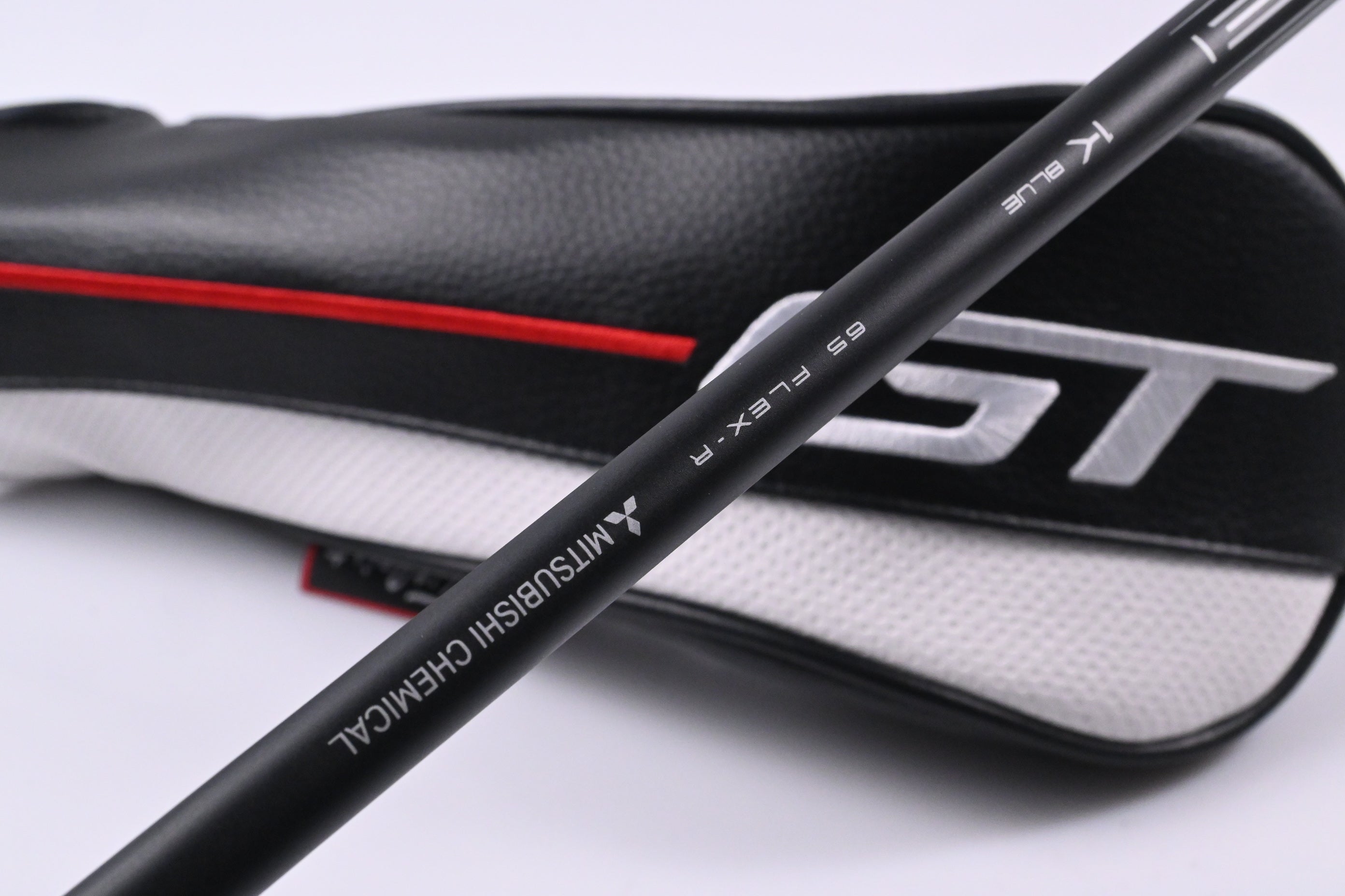 Left Hand Titleist GT2 #3 Wood / 16.5 Degree / Regular Flex Tensei 1K Blue 65