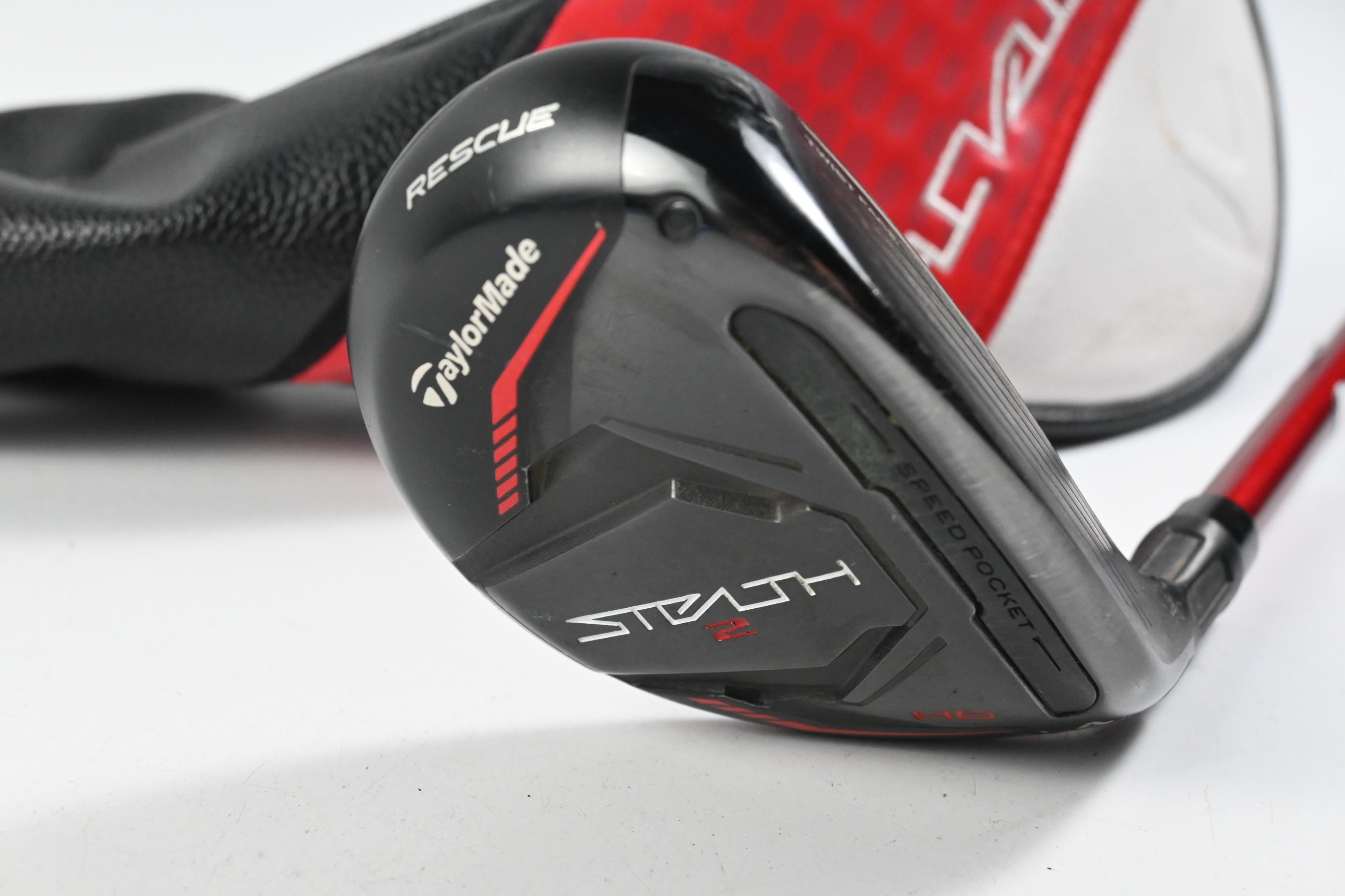 Taylormade Stealth 2 HD #4 Hybrid / 23 Degree / Regular Flex Speeder NX 50 Shaft