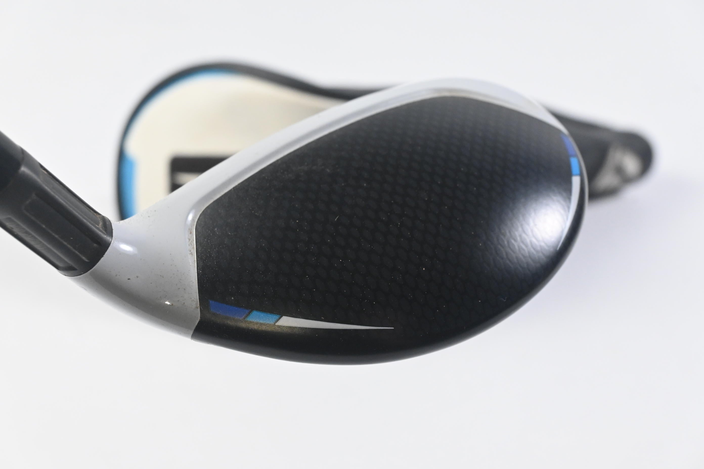 Taylormade SIM2 Max #4 Hybrid / 22 Degree / Senior Flex Fujikura Ventus Blue 5