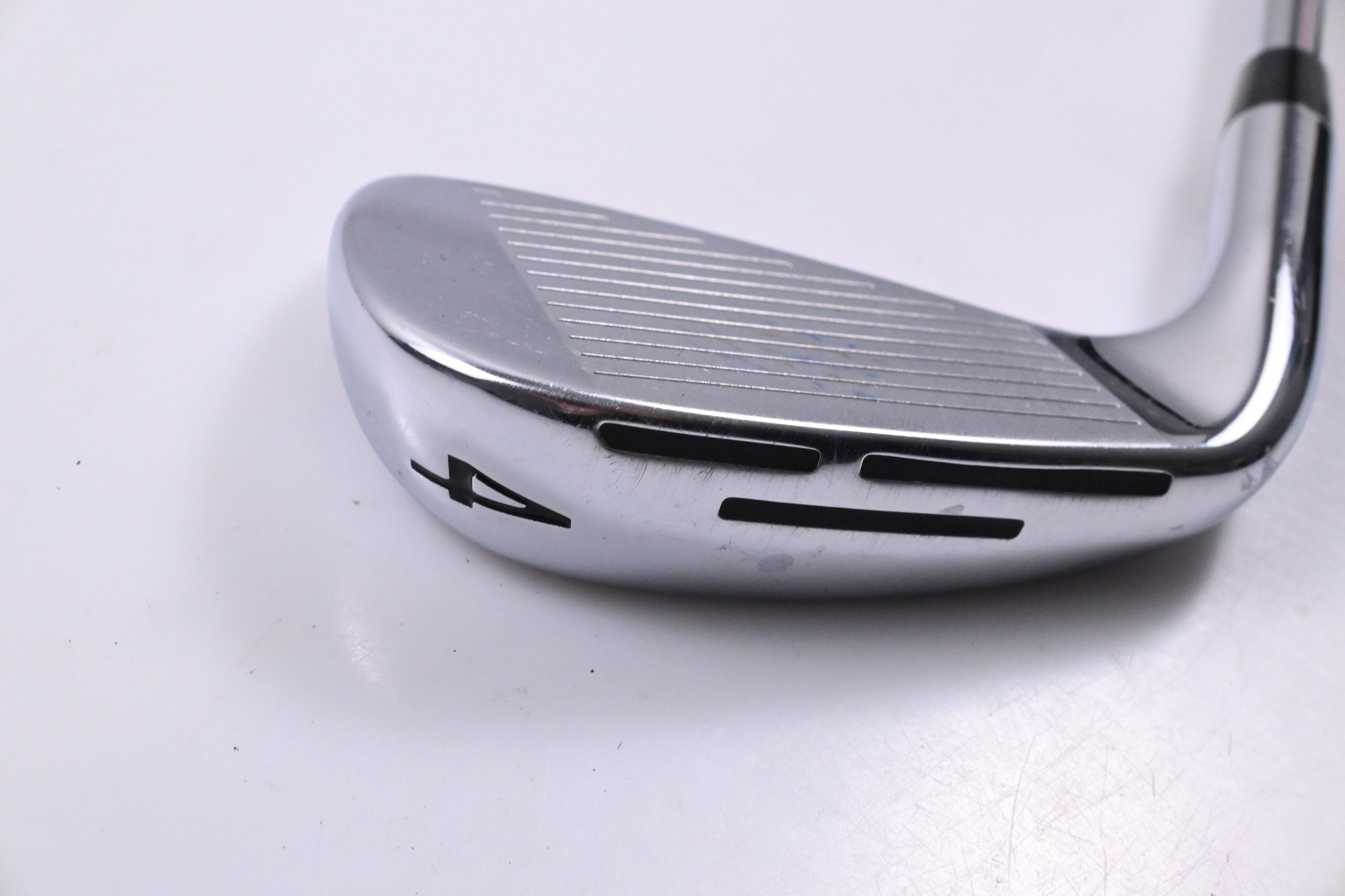 Wilson D9 Forged #4 Iron / 21.5 Degree / Stiff Flex Dynamic Gold 105 S300 Shaft