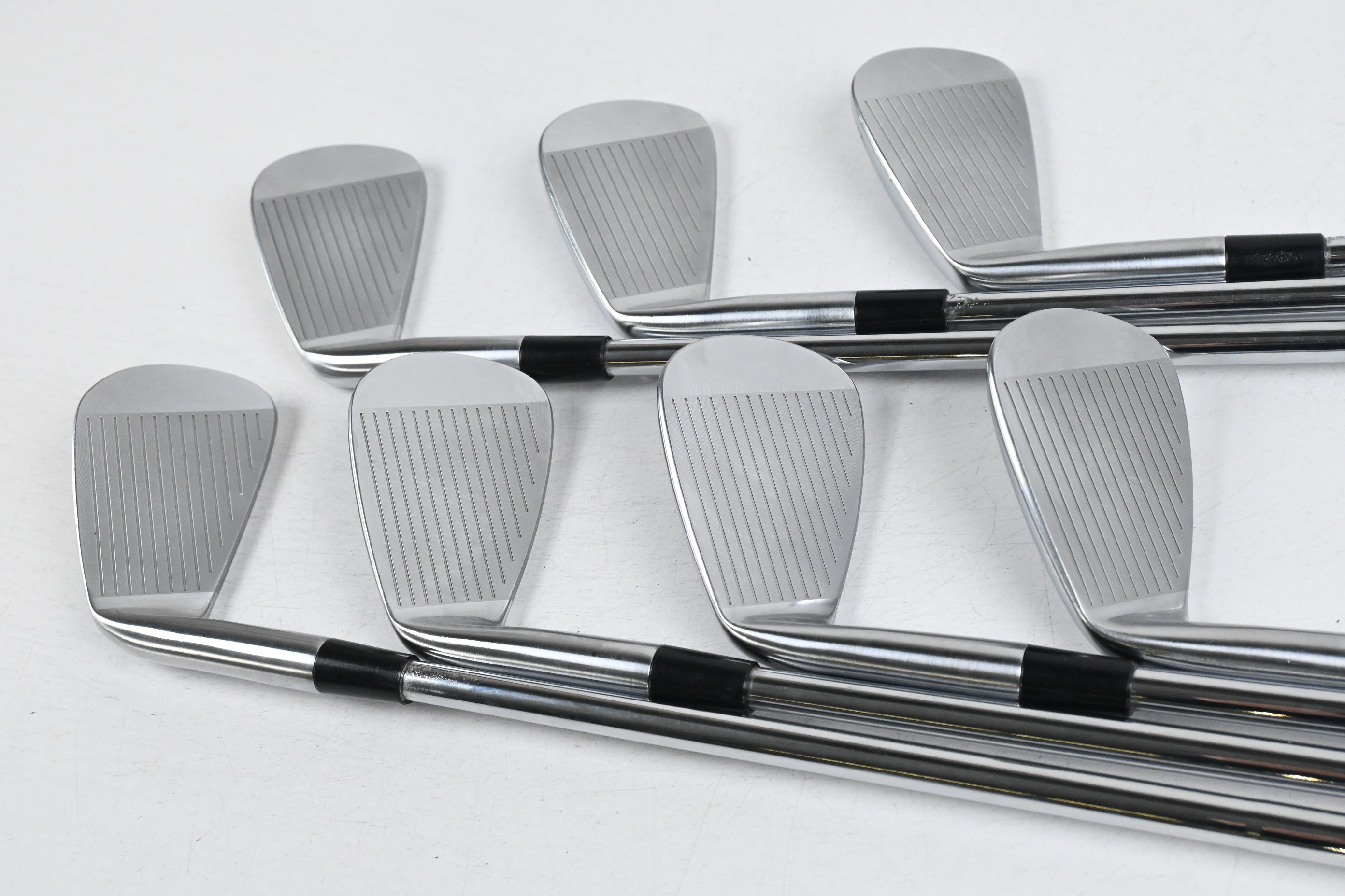 Taylormade P7MB 2020 Irons / 4-PW / Stiff Flex Steel Shafts