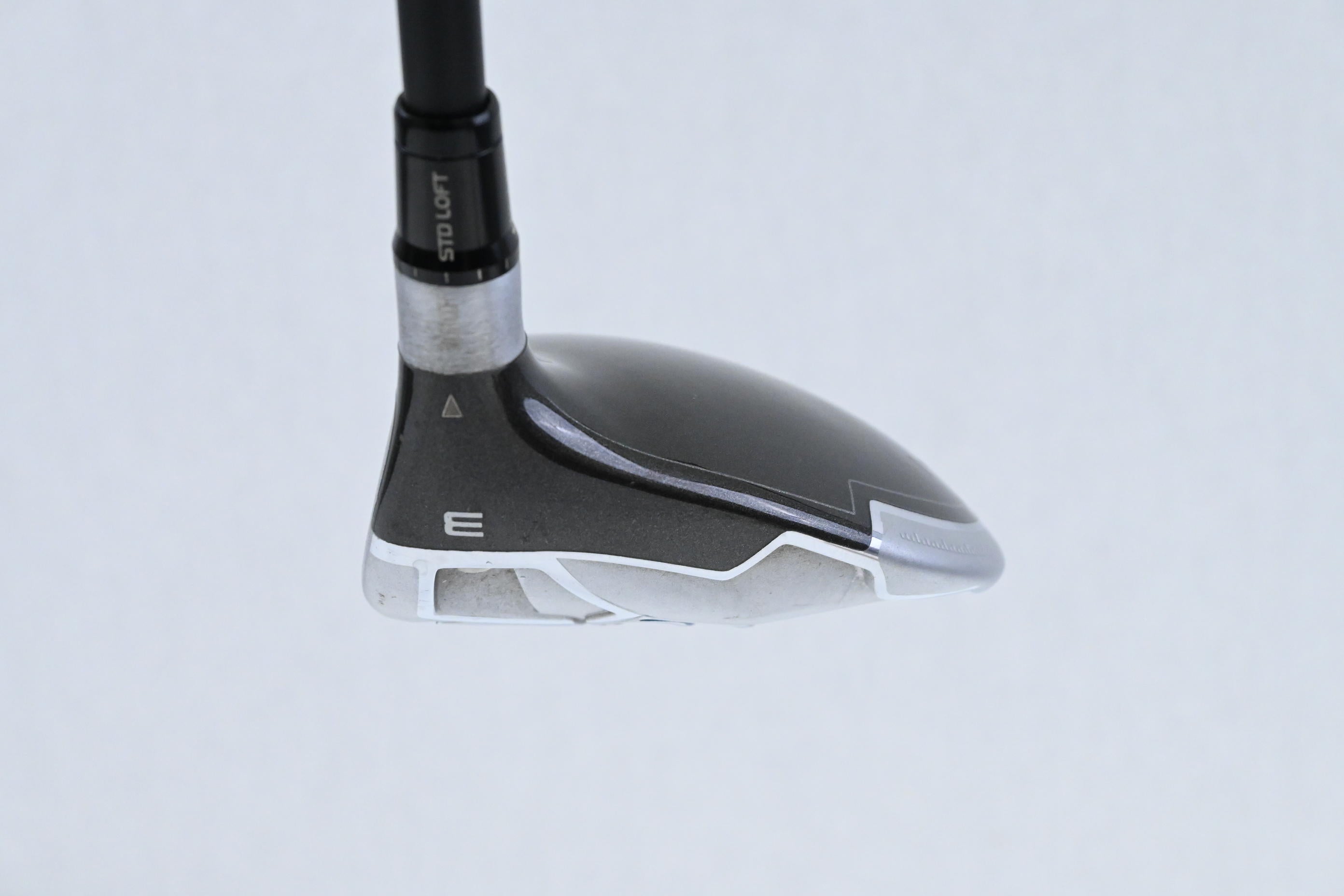 Taylormade SLDR #3 Wood / 15 Degree / Regular Flex Fujikura Ventus Blue 5 Shaft