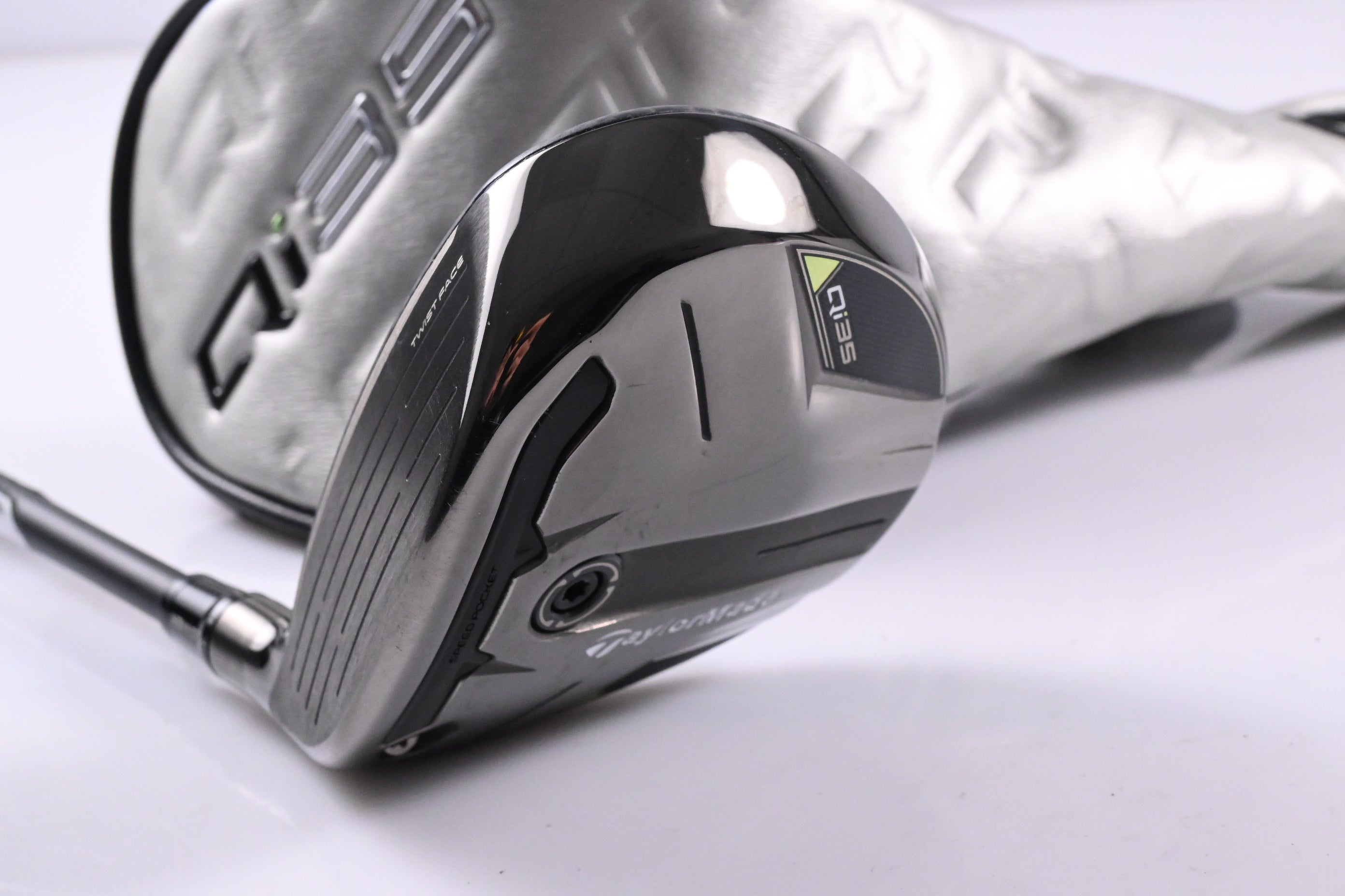 Left Hand Taylormade Qi35 #5 Wood / 18 Degree / Regular Flex Ventus Blue 5 Shaft