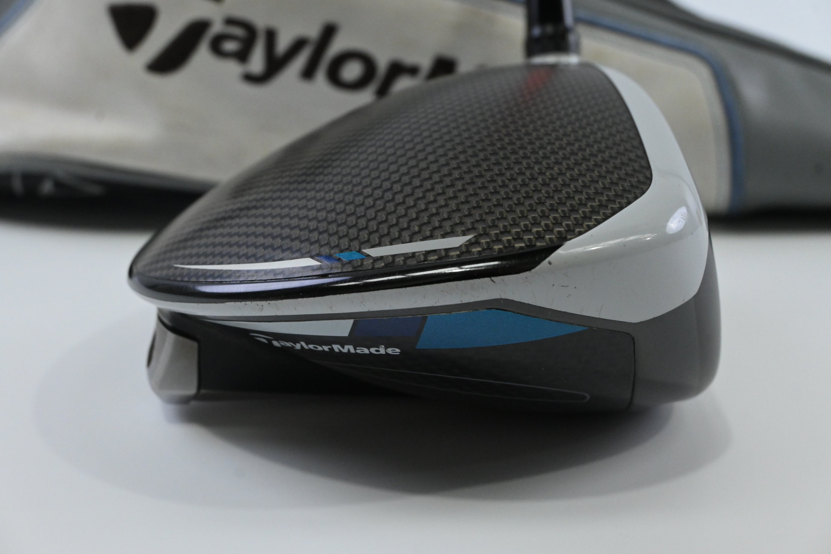 Taylormade SIM Max D Driver / 10.5 Degree / Regular Flex Fujikura Ventus Red 5