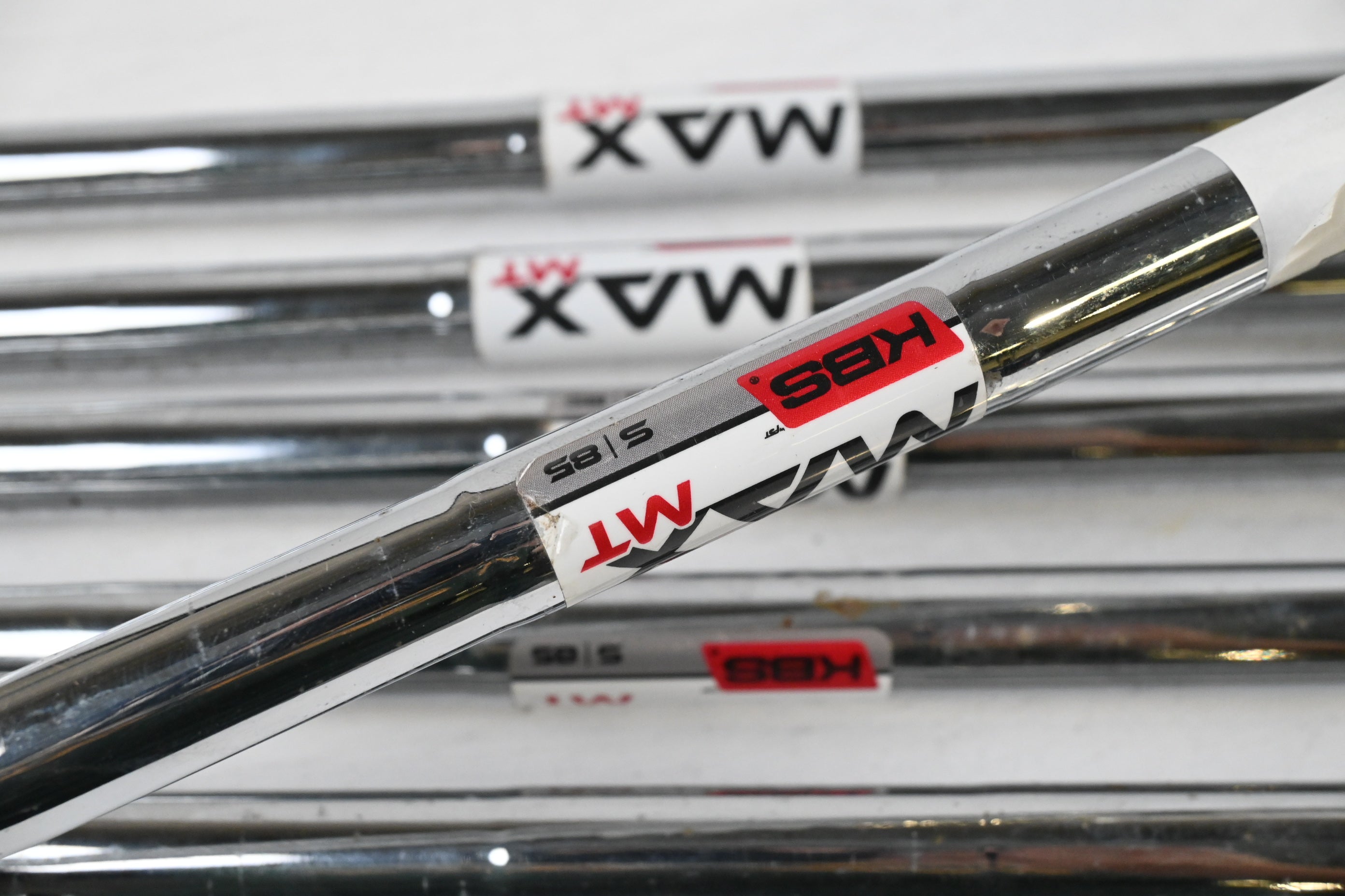 Taylormade SIM2 Max Irons / 5-PW / Stiff Flex KBS MAX MT 85 Shafts