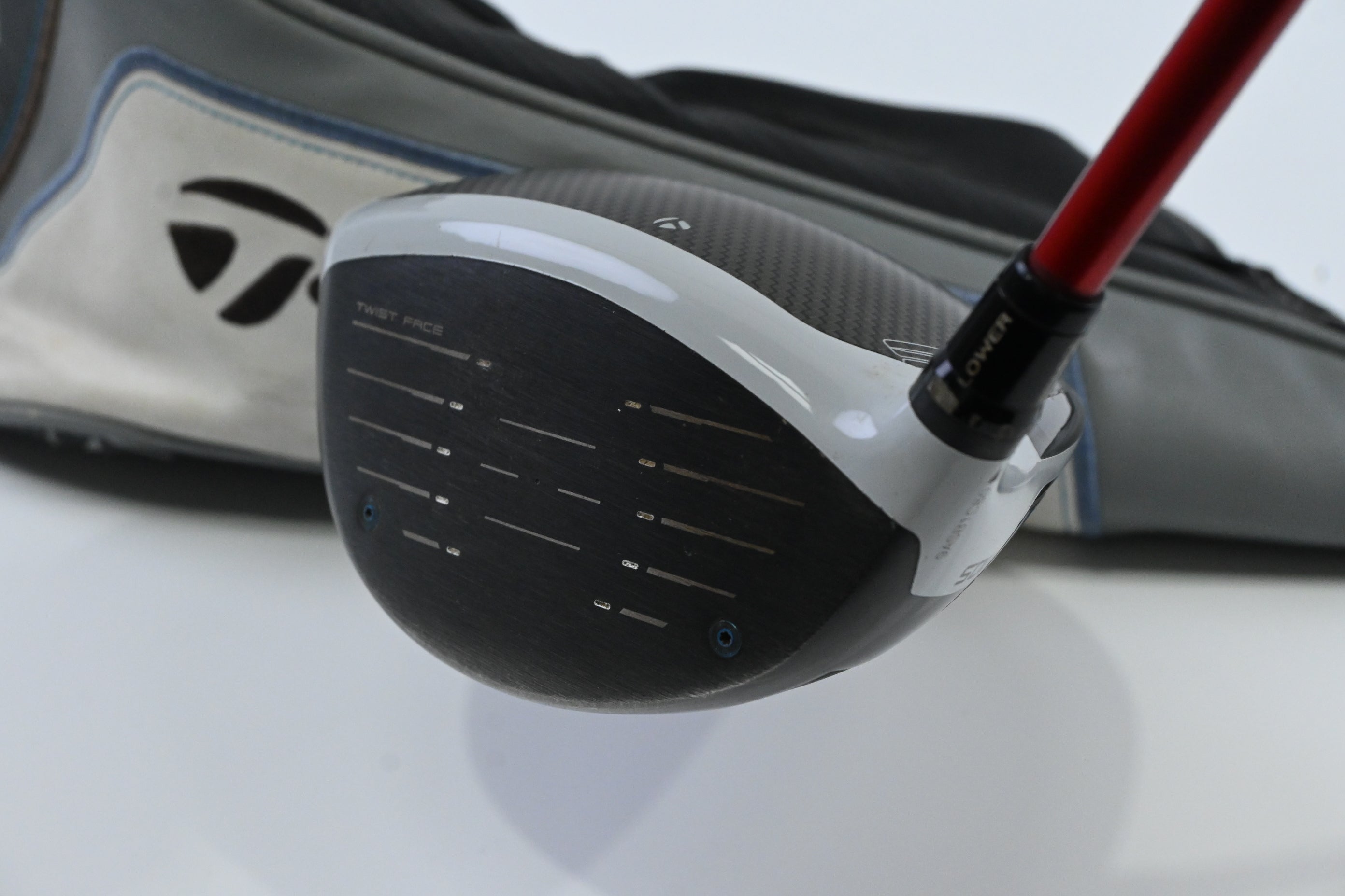 Taylormade SIM Max D Driver / 10.5 Degree / Regular Flex Fujikura Ventus Red 5