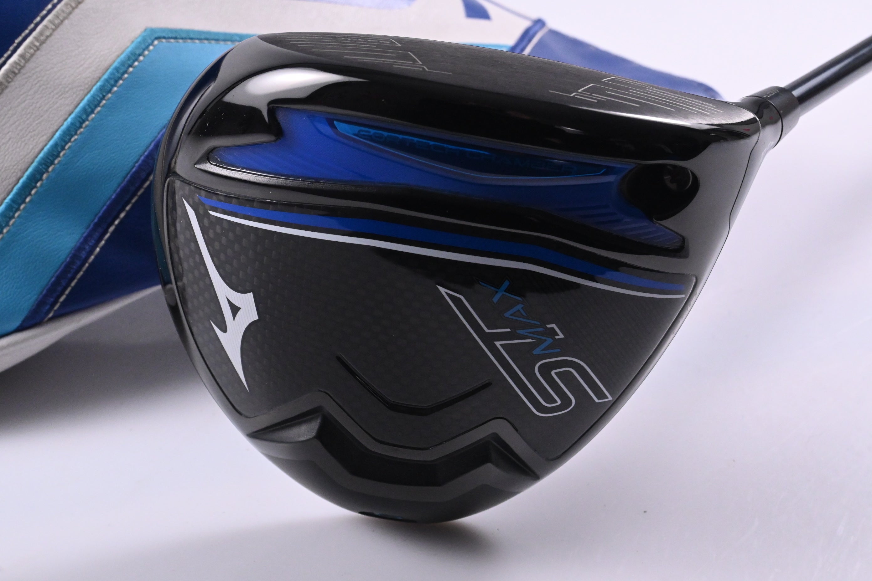 Mizuno ST-Max 230 Driver / 10.5 Degree / Regular Flex UST Mamiya LIN-Q M40X Red