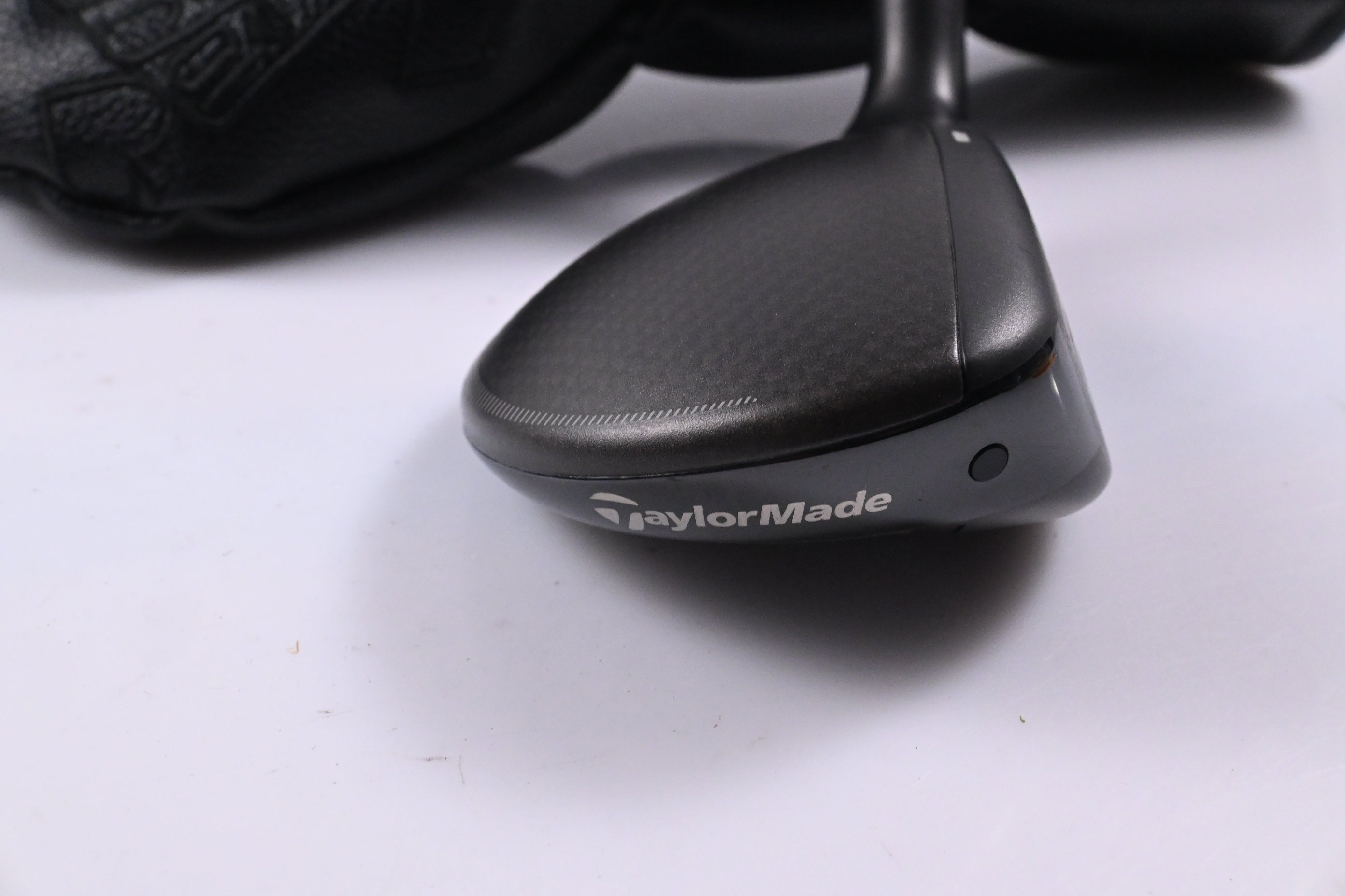 Taylormade Qi4D Max #3 Hybrid / 20 Degree / Regular Flex Reax 45 Shaft