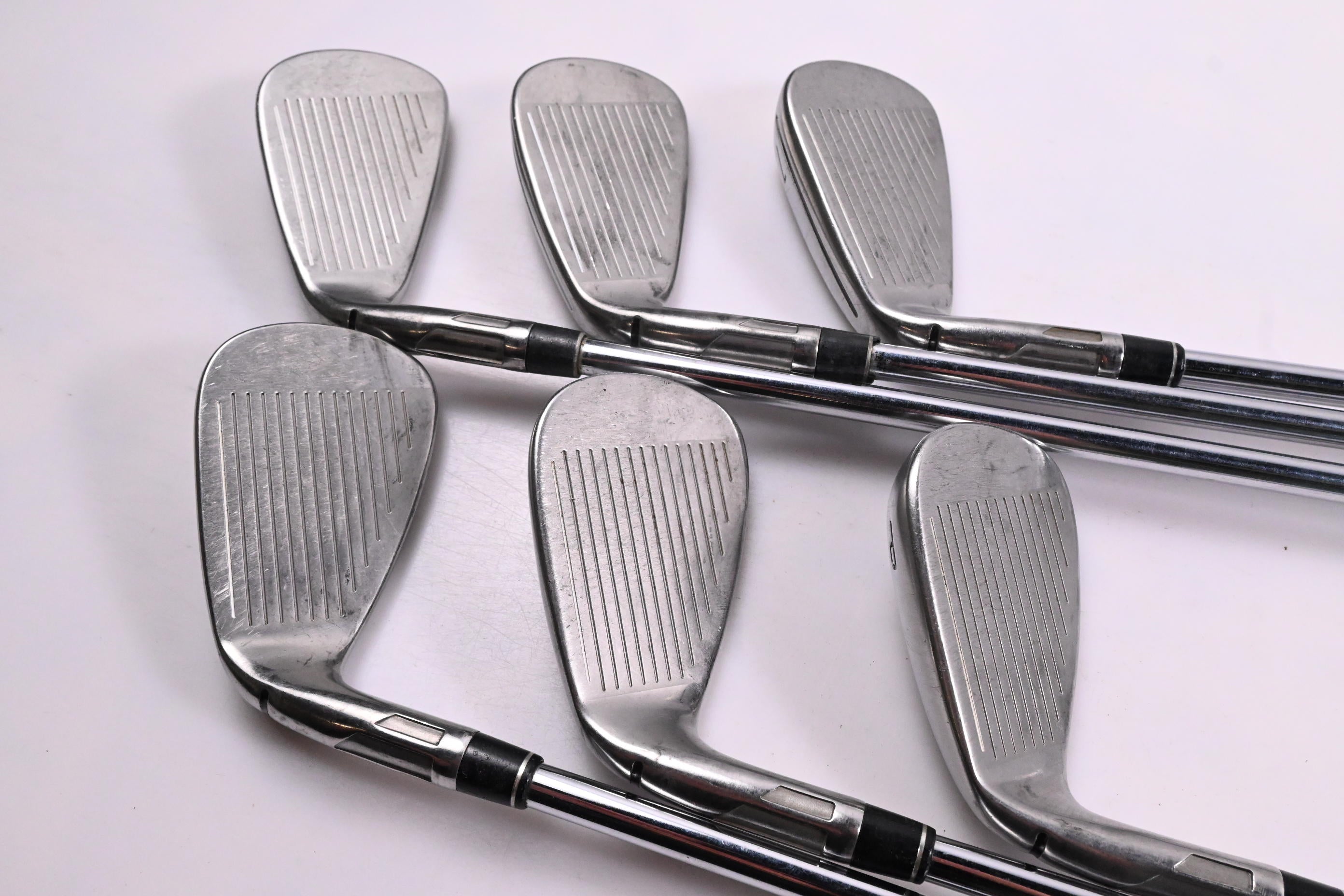 Taylormade SIM2 Max Irons / 5-PW / Regular Flex KBS MAX MT 85 Shafts