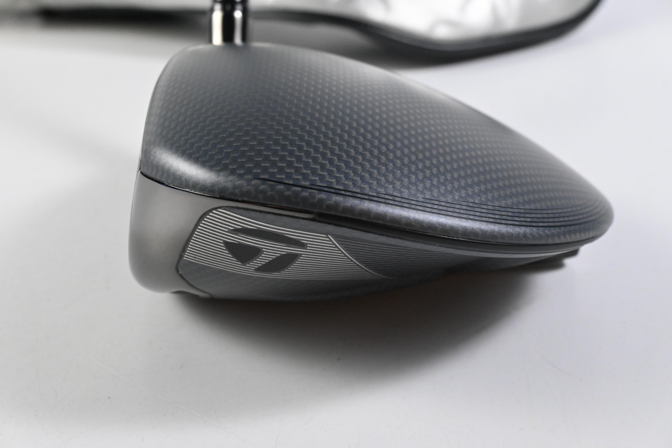 Left Hand Taylormade Qi35 Max Driver / 9 Degree / Regular Flex Airspeeder 50