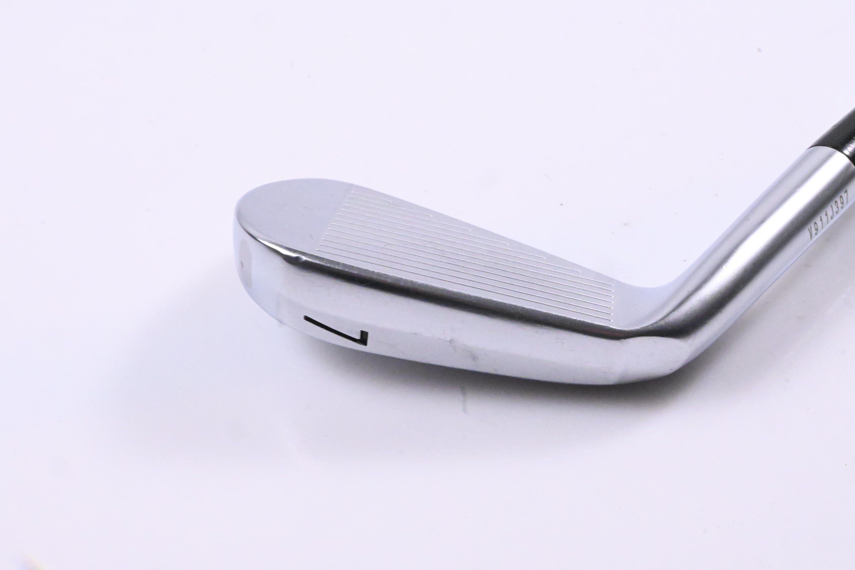 Srixon ZXi7 #7 Iron / 32 Degree / Stiff Flex Project X Shaft