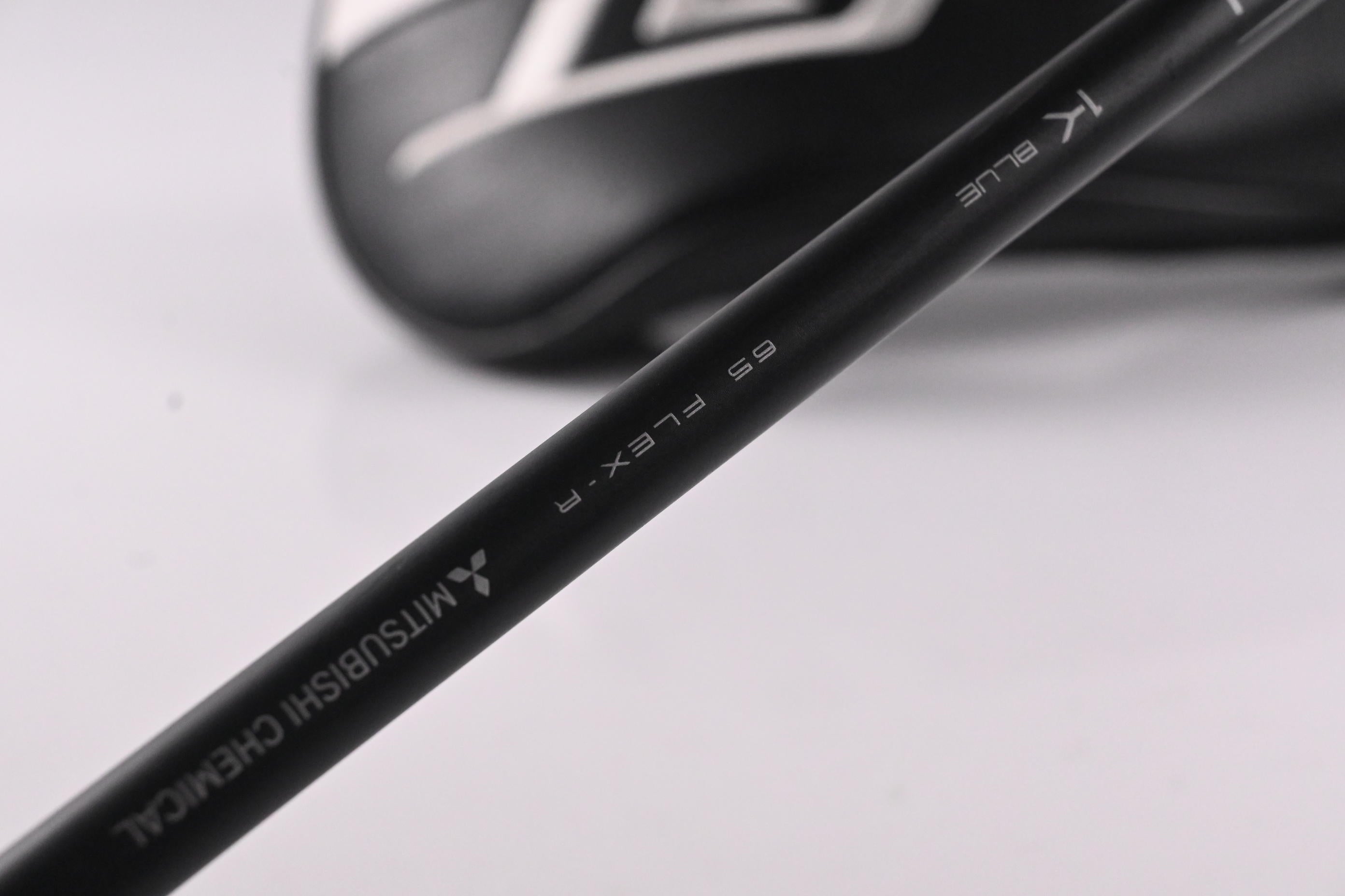 Titleist GT2 #3 Wood / 16.5 Degree / Regular Flex Tensei 1K Blue 65 Shaft