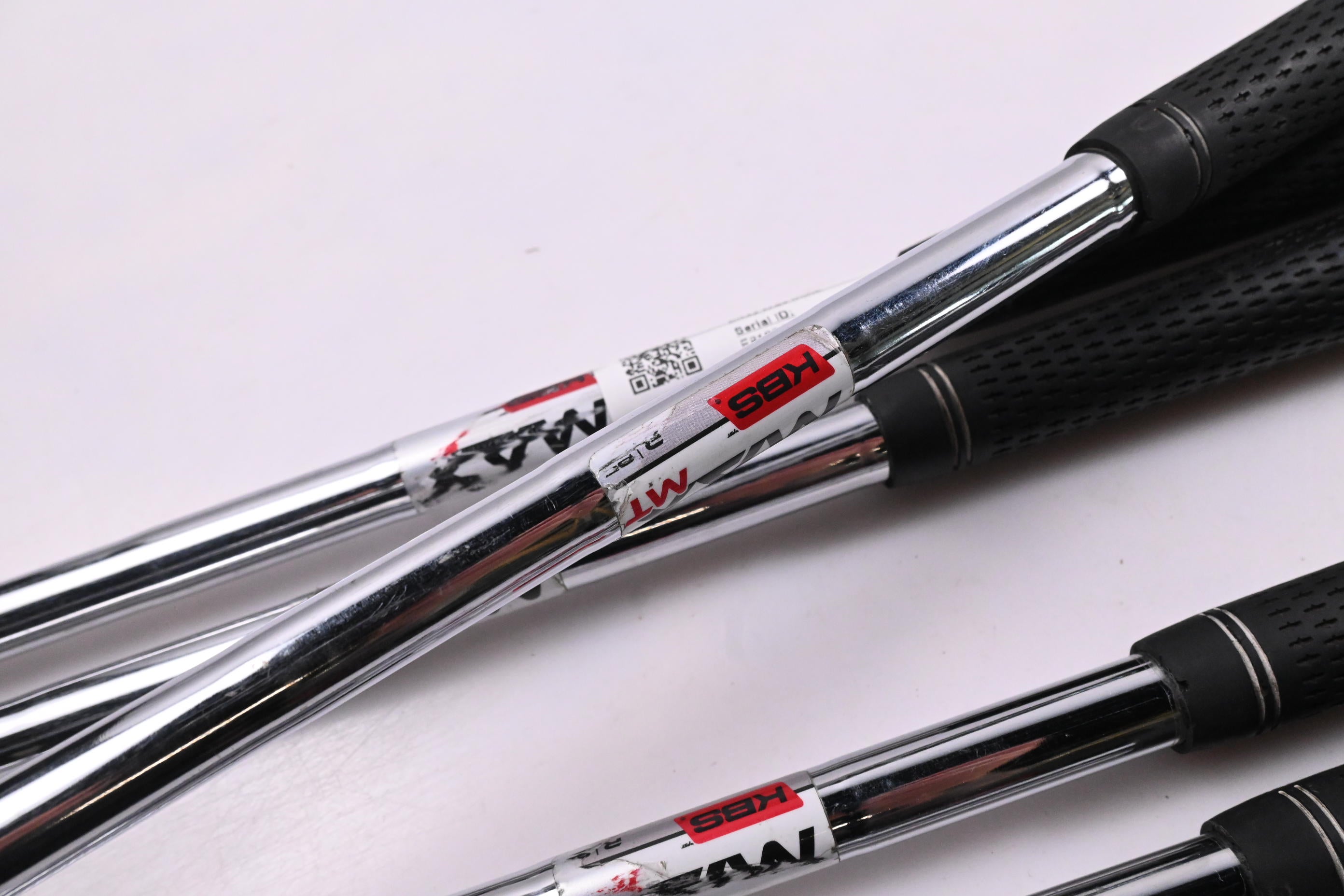 Taylormade SIM2 Max Irons / 5-PW / Regular Flex KBS MAX MT 85 Shafts