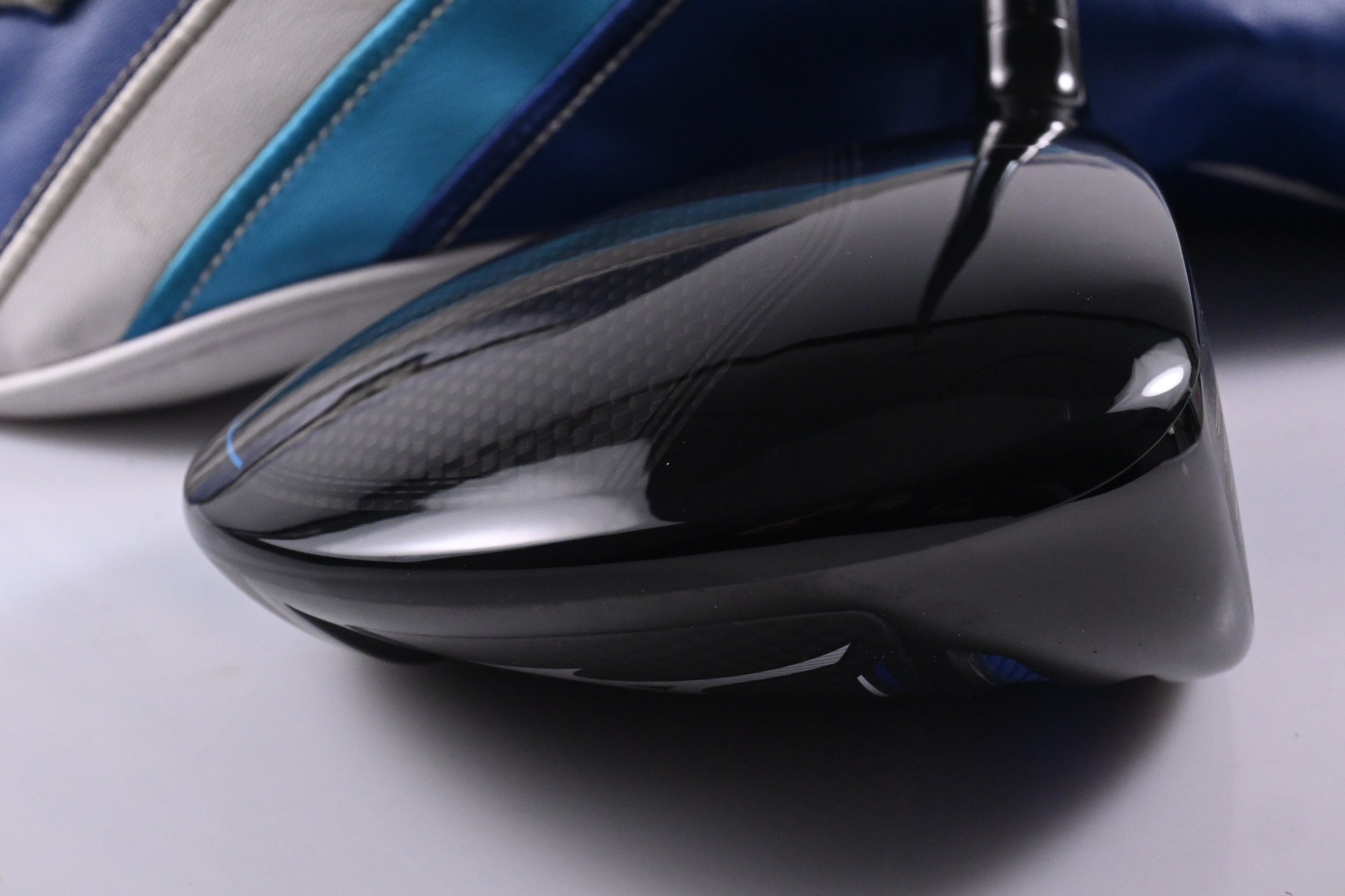 Mizuno ST-Max 230 Driver / 10.5 Degree / Regular Flex UST Mamiya LIN-Q M40X Red