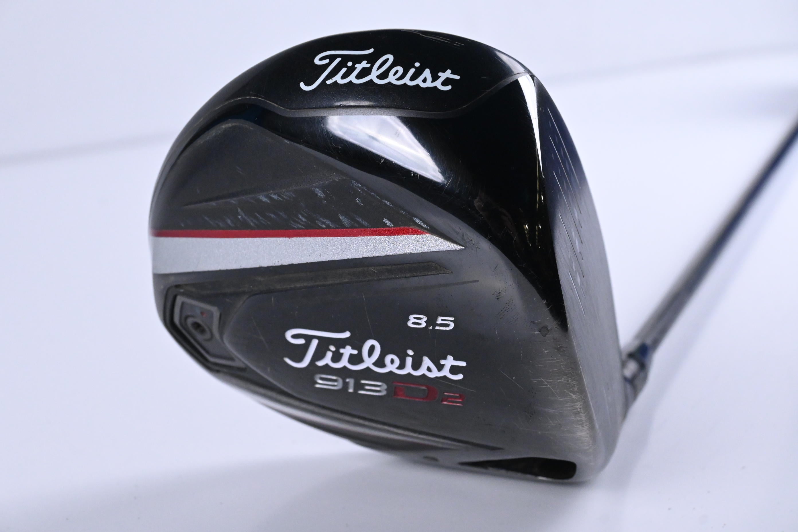 Titleist 913 D2 Driver / 8.5 Degree / Regular Flex Aldila RIP Alpha 60 Shaft