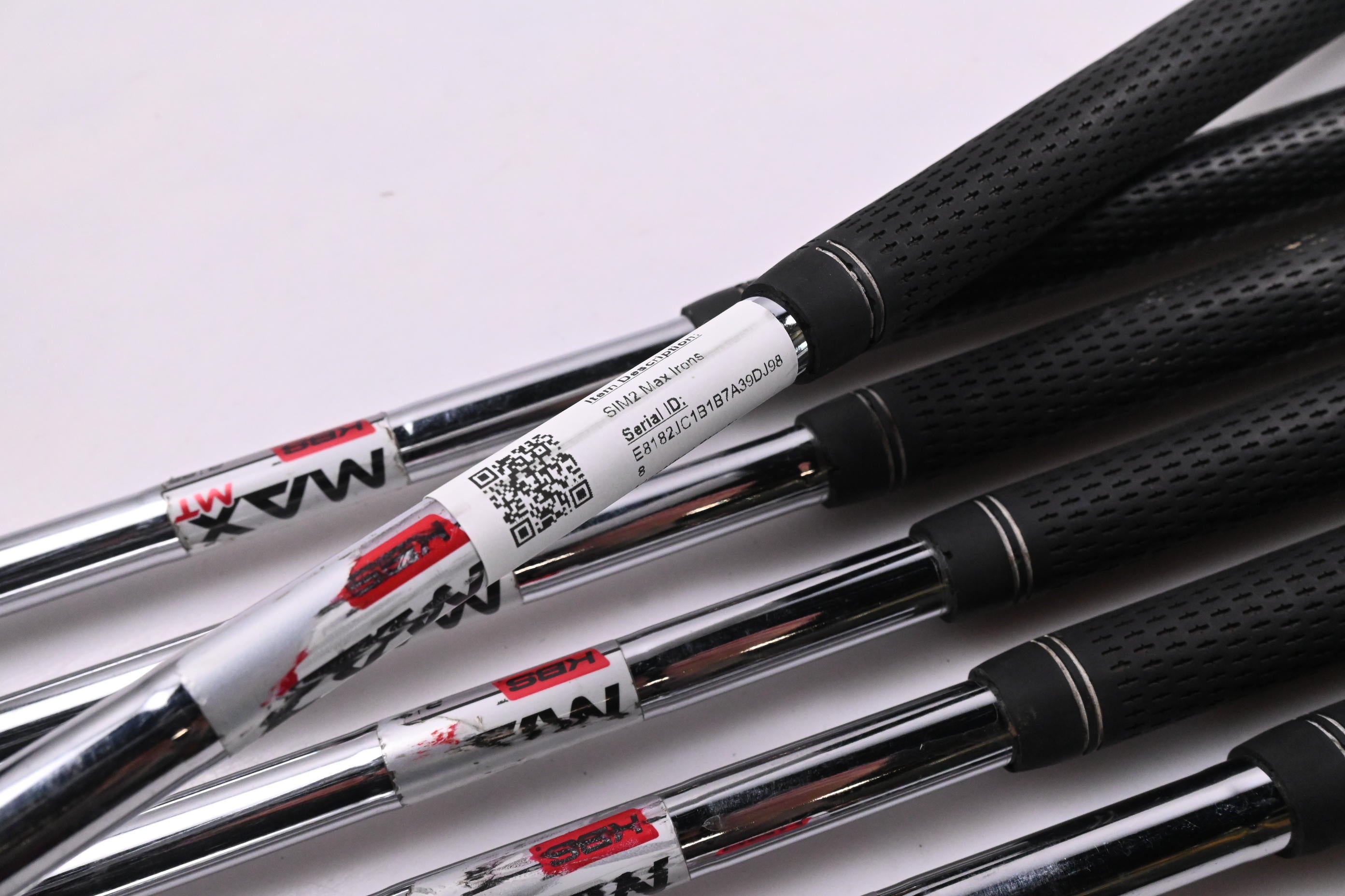Taylormade SIM2 Max Irons / 5-PW / Regular Flex KBS MAX MT 85 Shafts
