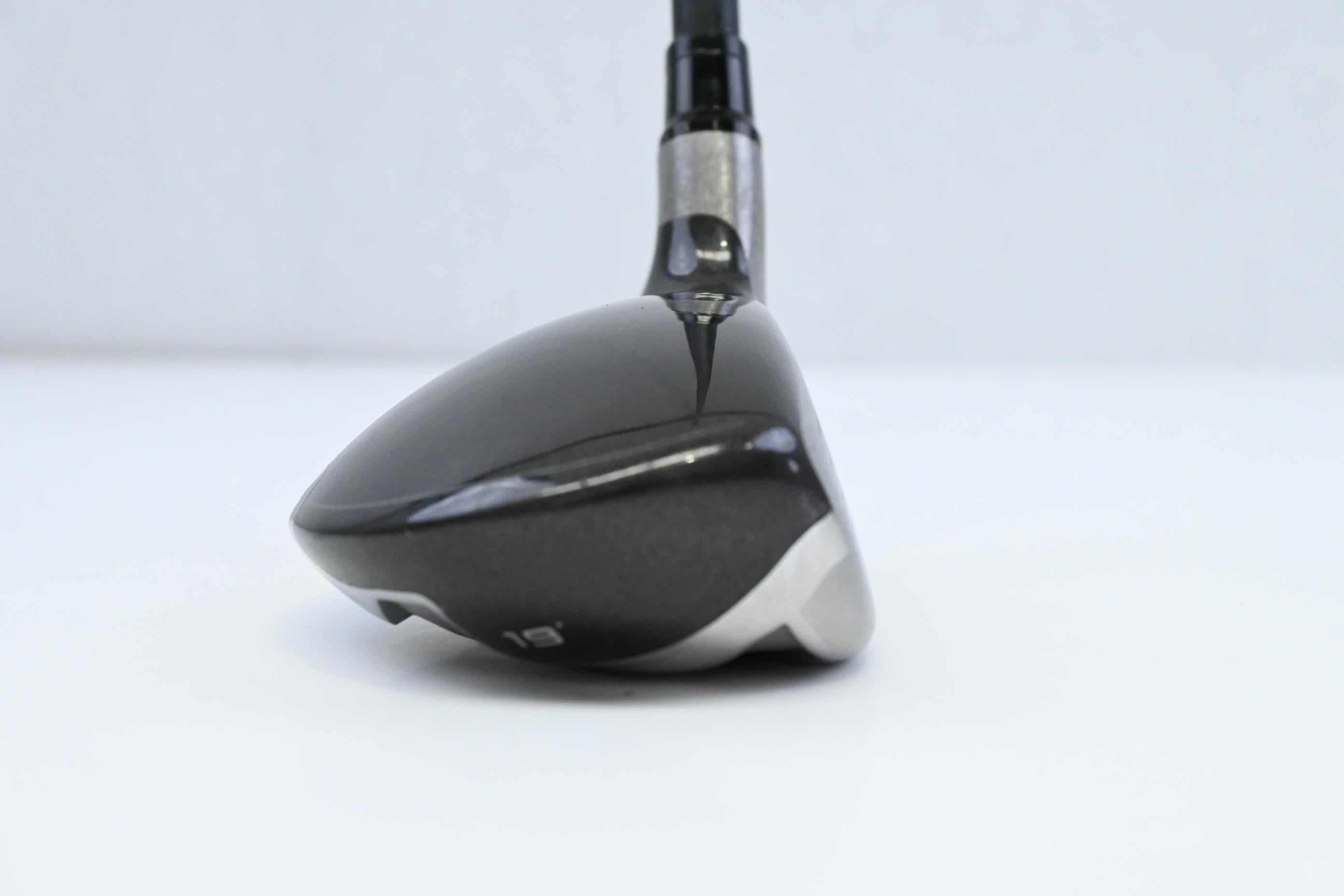 Taylormade SLDR #3 Hybrid / 19 Degree / Stiff Flex Fujikura Ventus Blue 7 Shaft