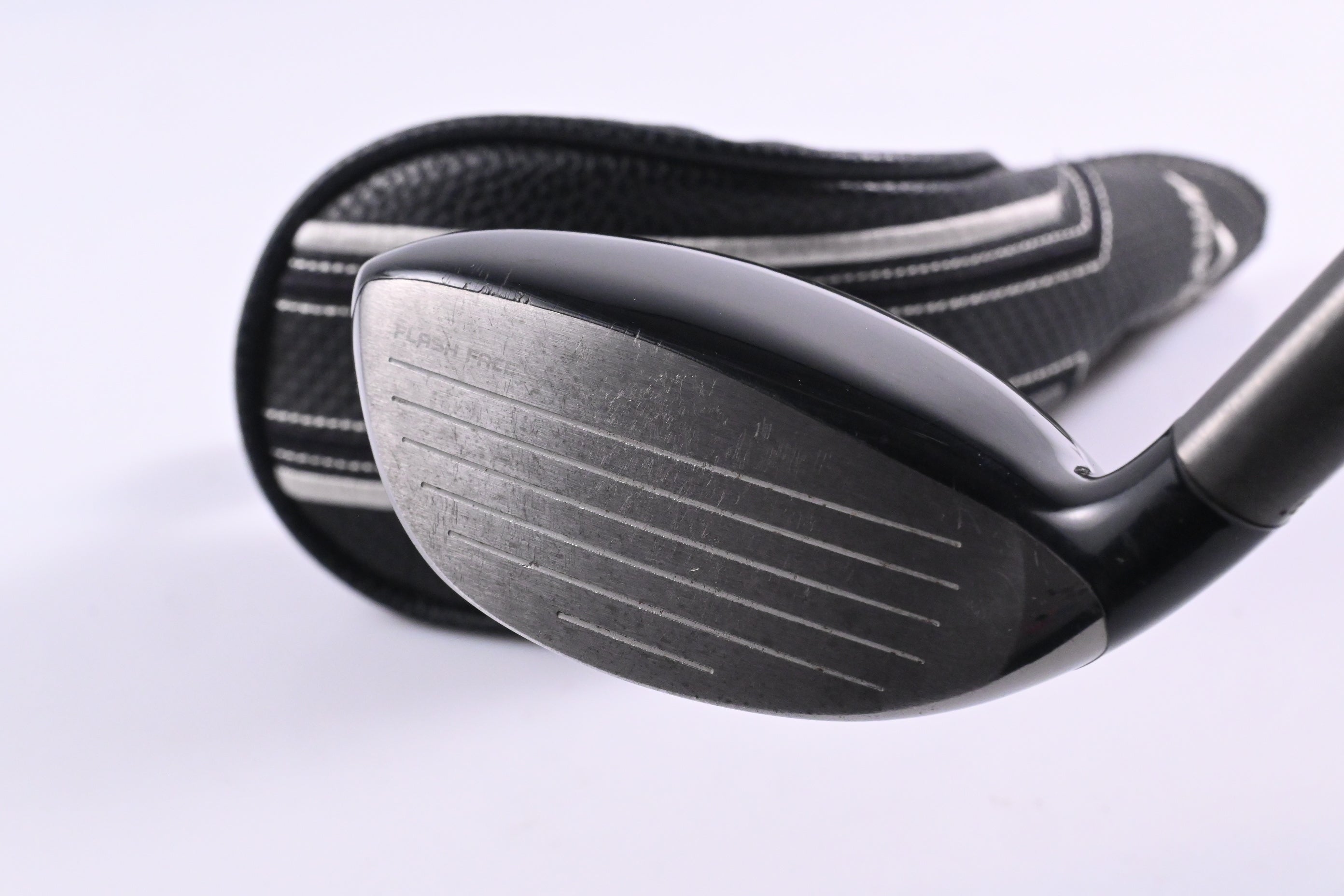 Callaway Apex UW #3 Hybrid / 19 Degree / X-Flex HZRDUS Smoke RDX black 80 Shaft