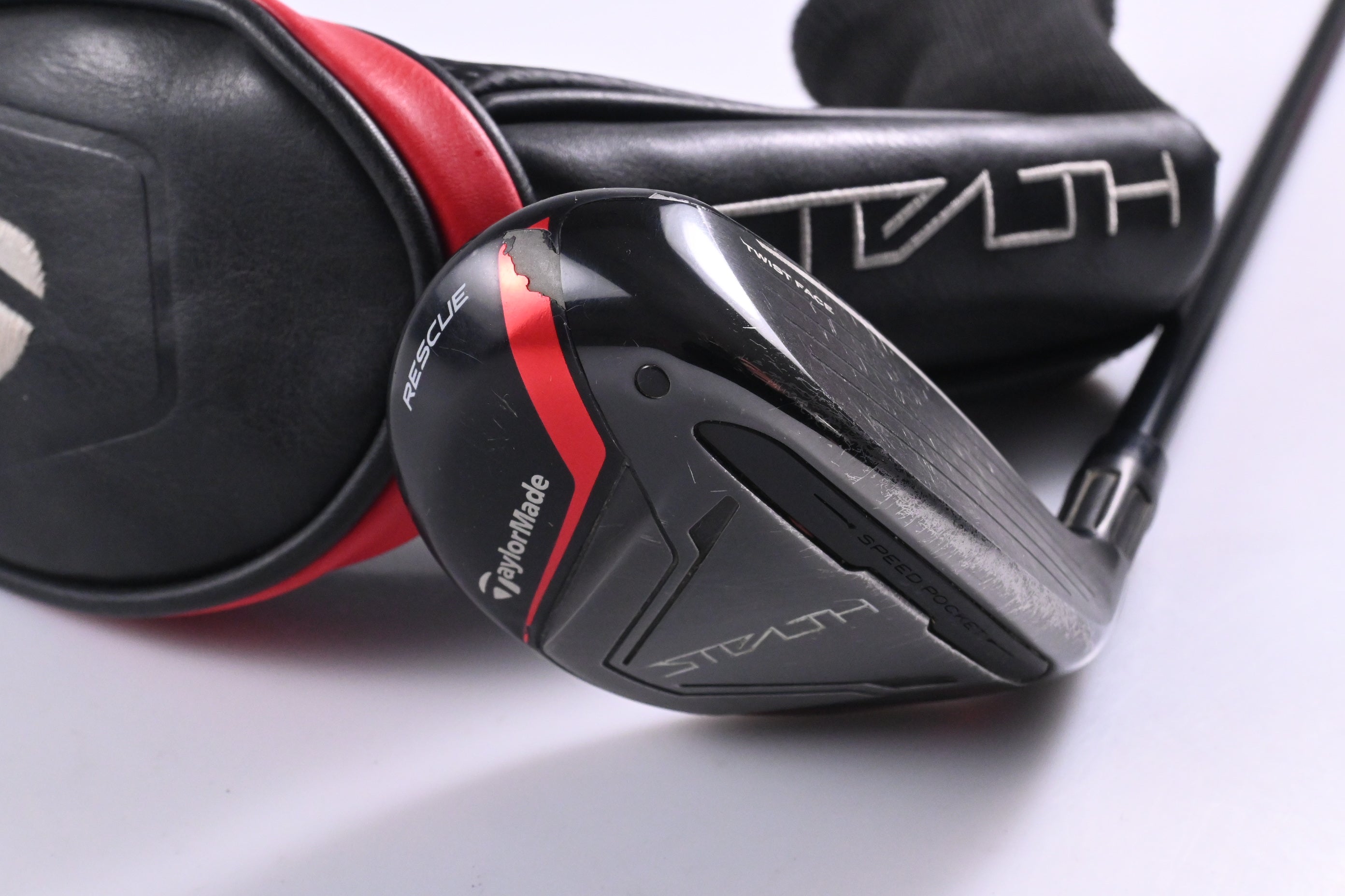 Taylormade Stealth #3 Hybrid / 19 Degree / Regular Flex Fujikura Ventus Red 6