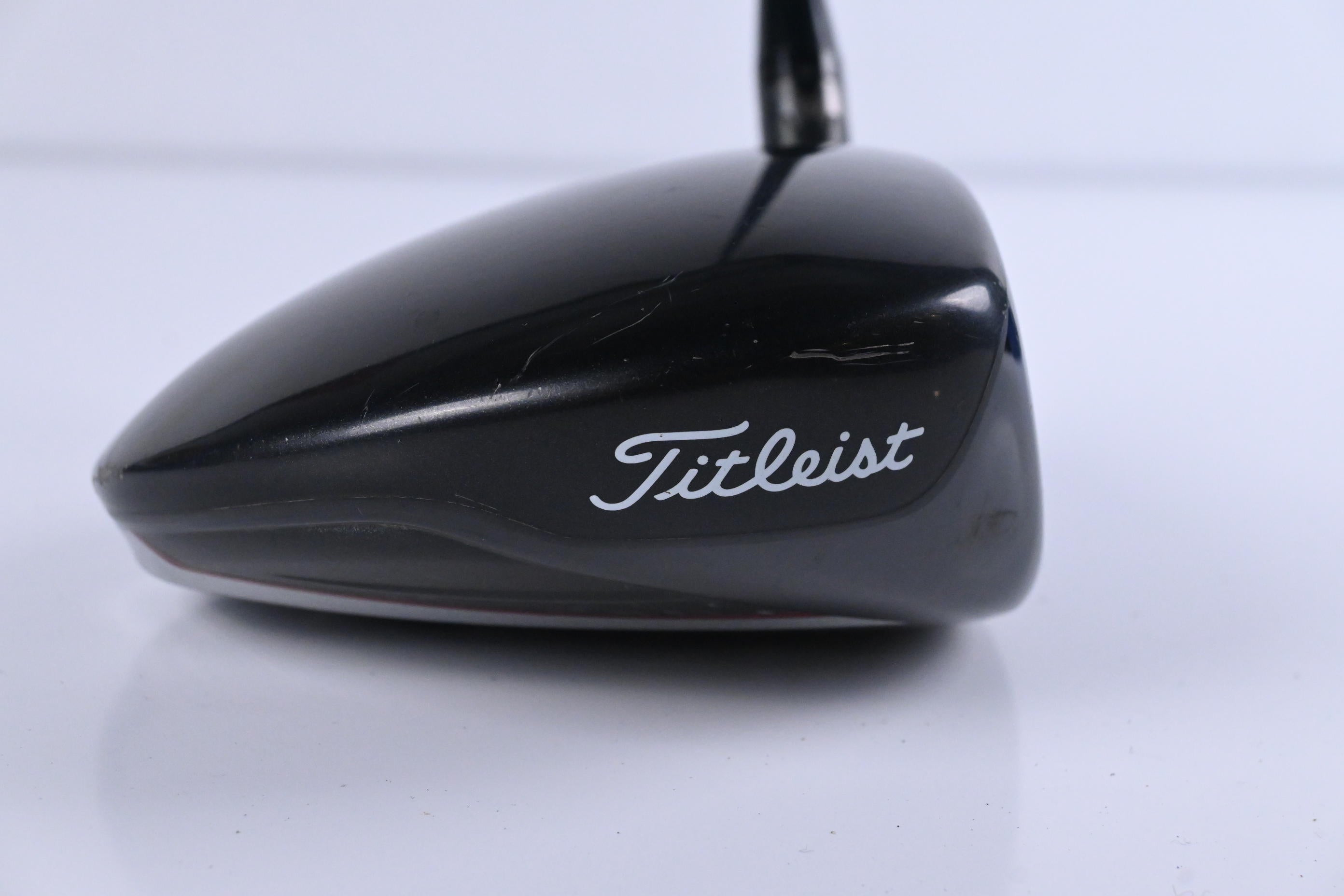 Titleist 913 D2 Driver / 8.5 Degree / Regular Flex Aldila RIP Alpha 60 Shaft