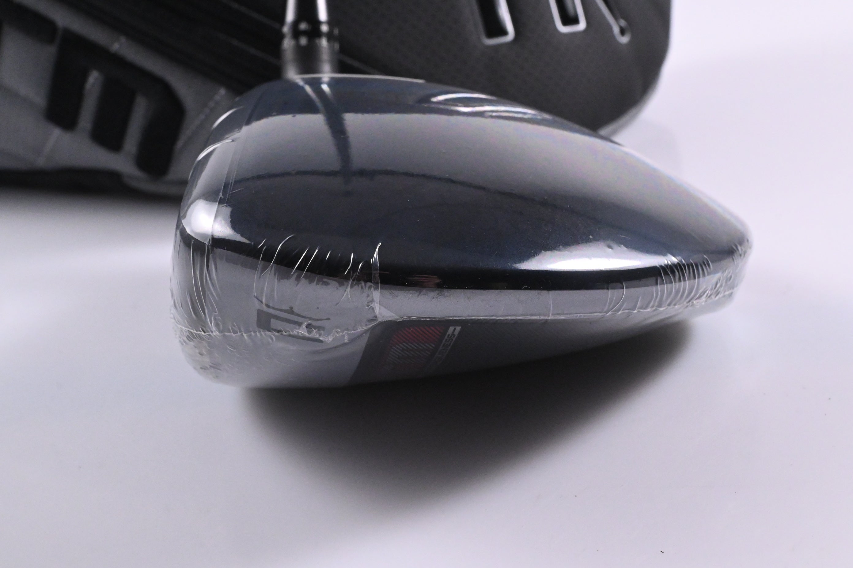 Left Hand Cobra OPTM MAX-D Driver / 10.5 Degree / Stiff Flex Denali Black 60