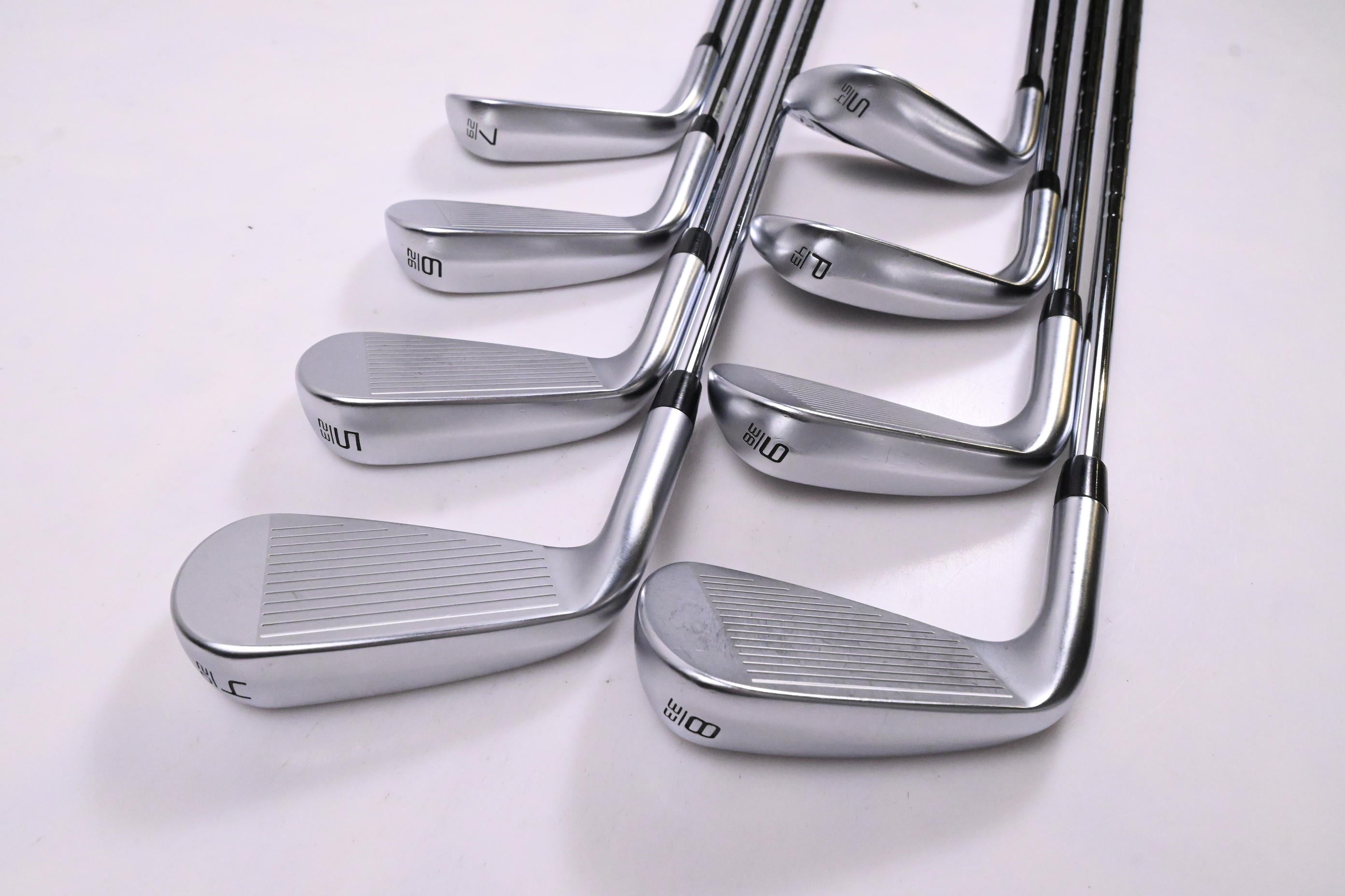 Cleveland Zipcore XL Irons / 4-PW+SW / Regular Flex KBS Tour Lite Shafts
