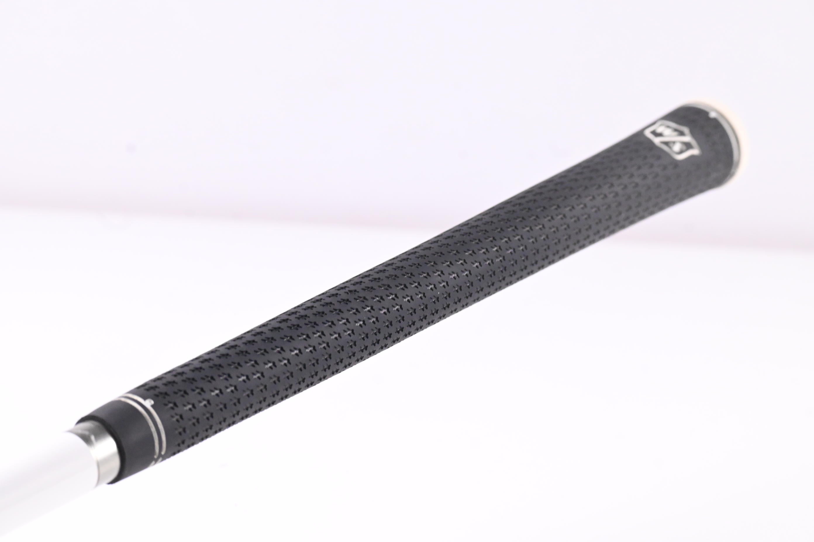 Wilson Staff D7 #6 Hybrid / 28 Degree / Senior Flex UST Mamiya Recoil 460 Shaft