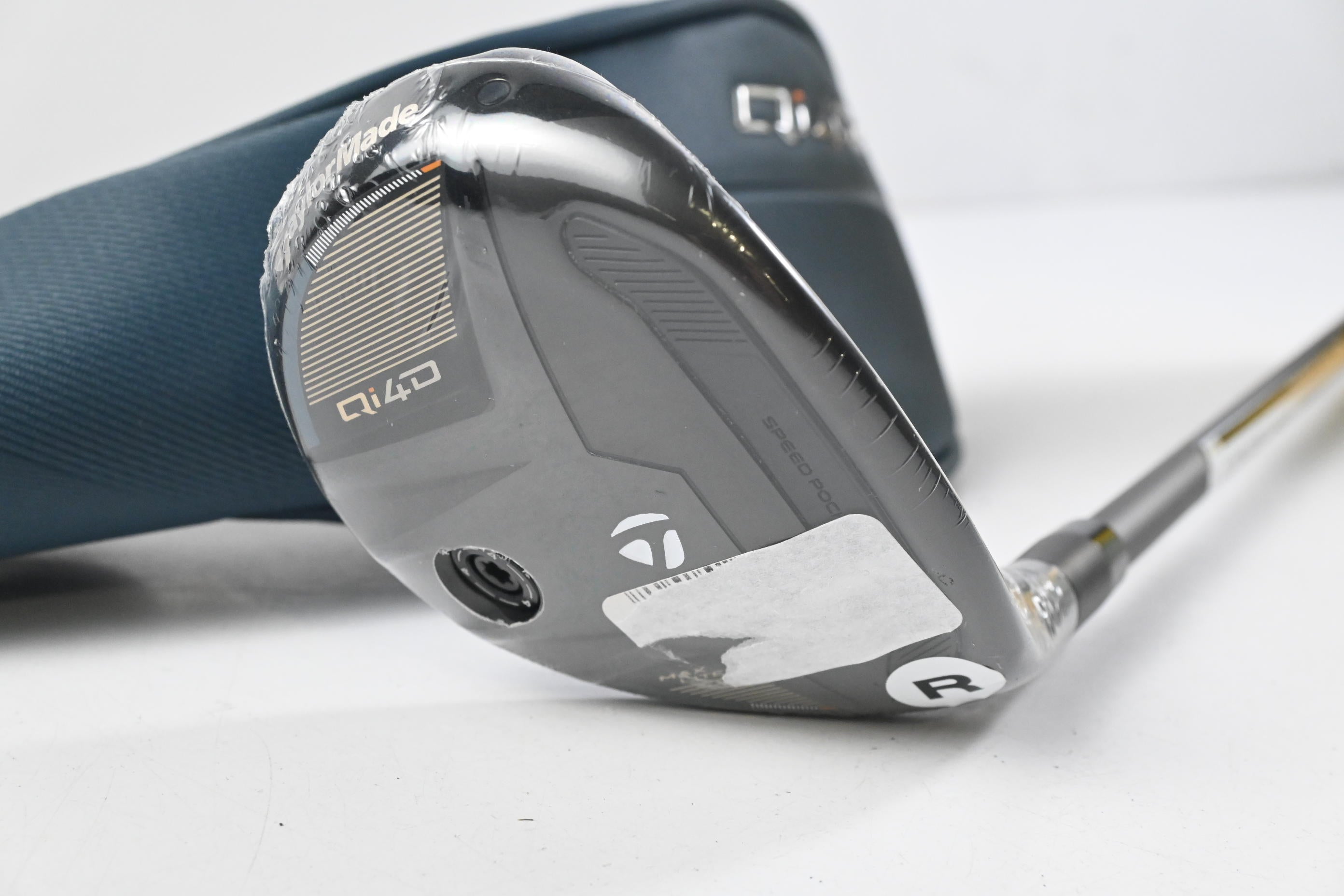 Taylormade Qi4D Max Lite #7 Hybrid / 34 Degree / Regular Flex Reax 45 Shaft