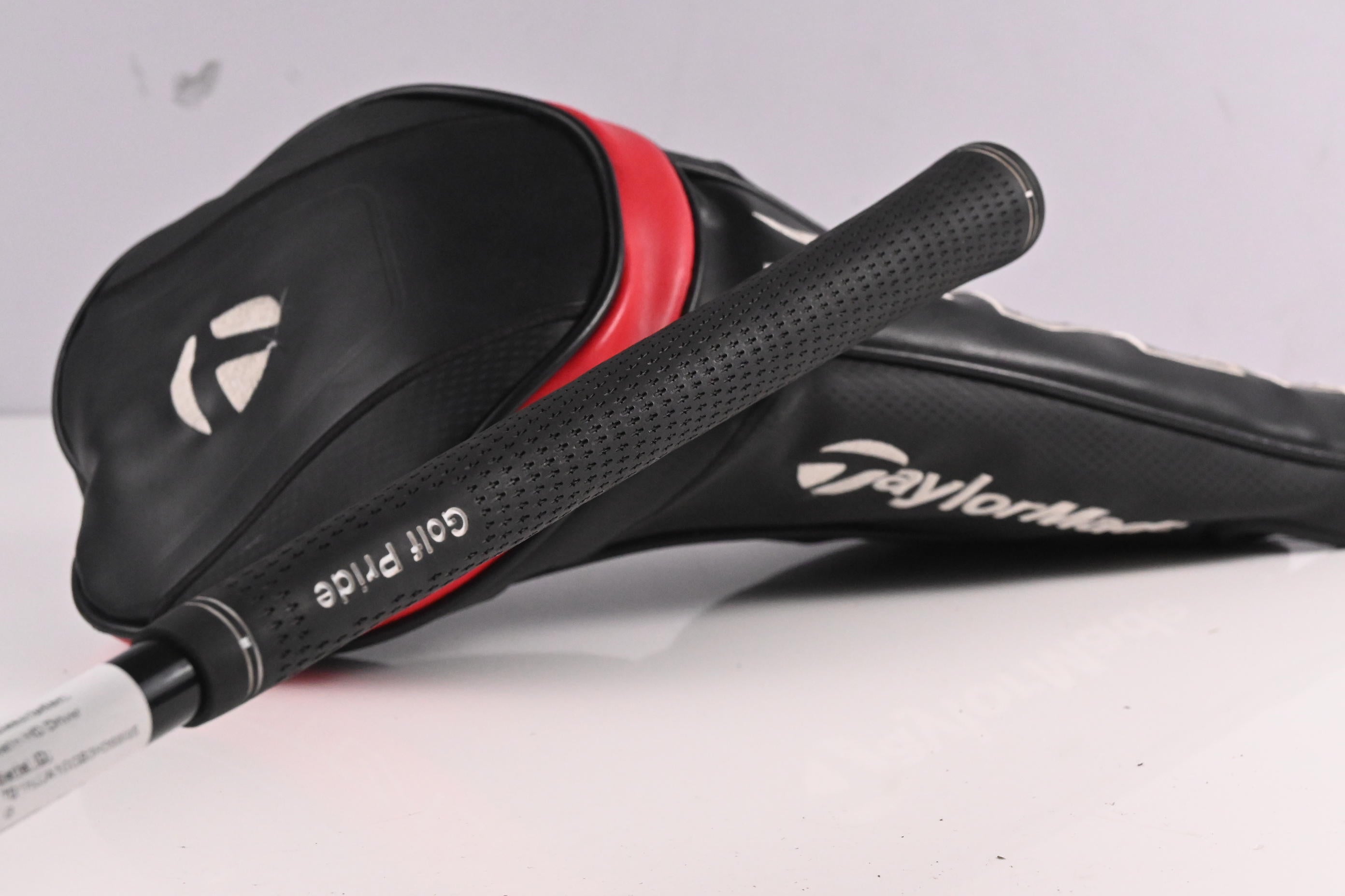 Taylormade Stealth HD Driver / 10.5 Degree / Stiff Flex Fujikura Ventus Red 5