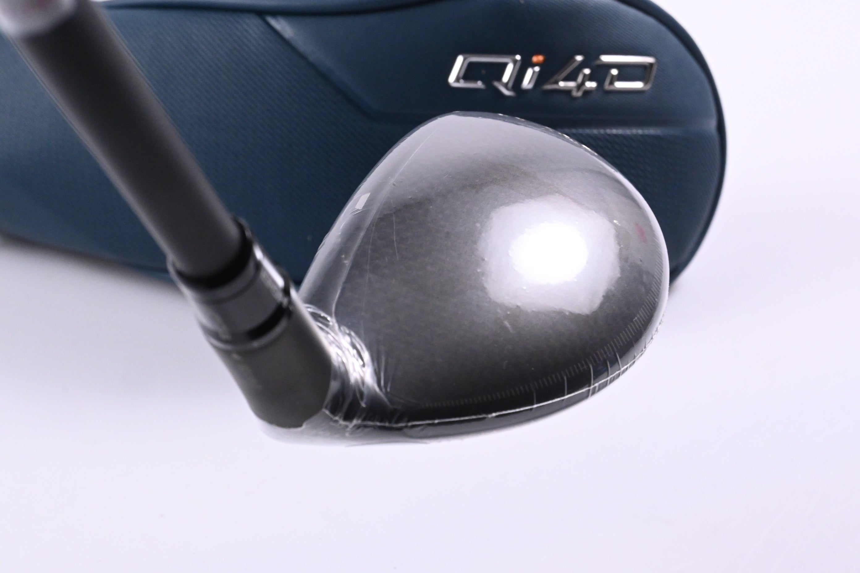 Taylormade Qi4D #4 Hybrid / 22 Degree / Regular Flex KBS Reax 65 Shaft