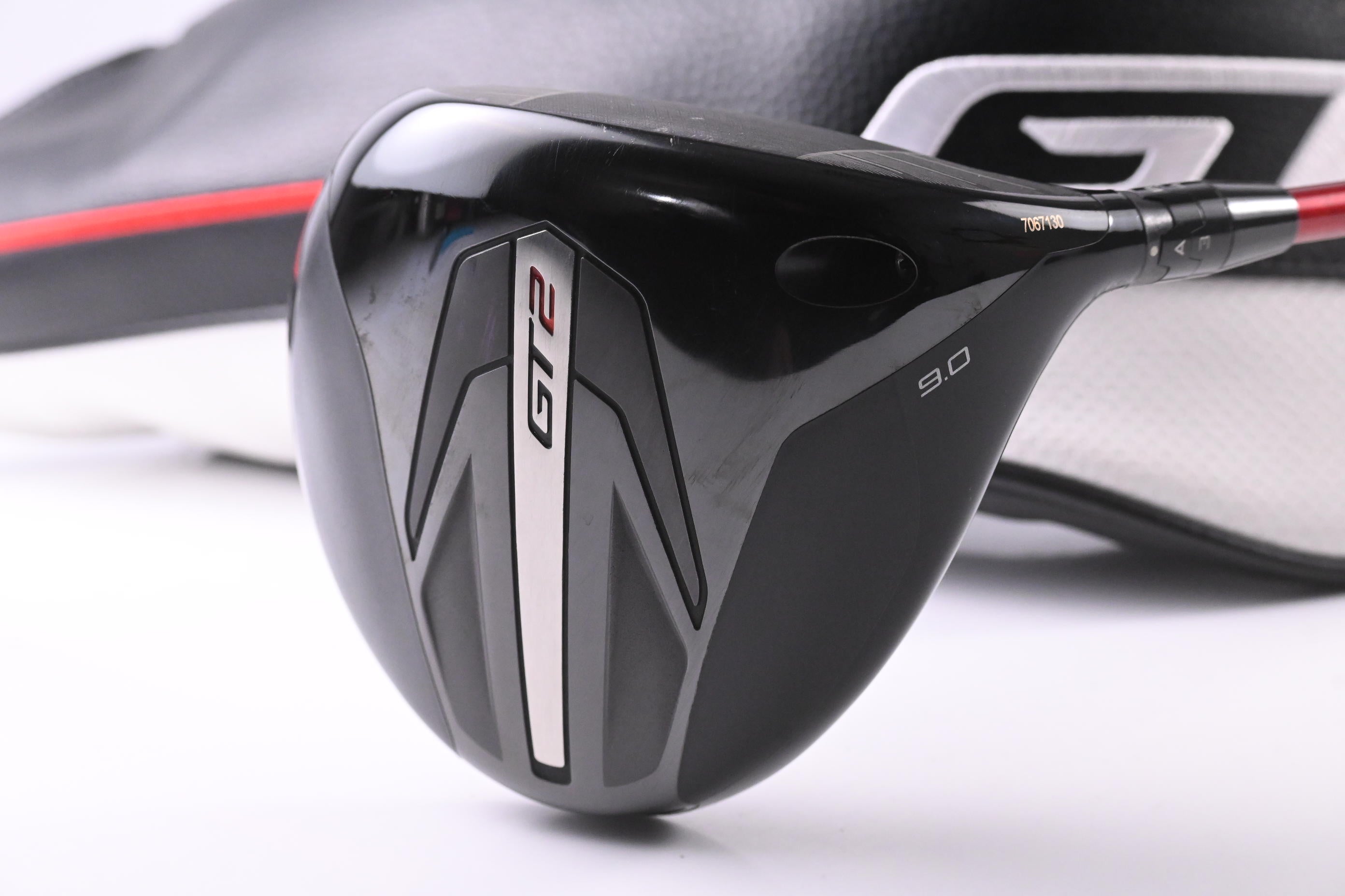 Titleist GT2 Driver / 9 Degree / Stiff Flex ACCRA GX Red 360 Shaft