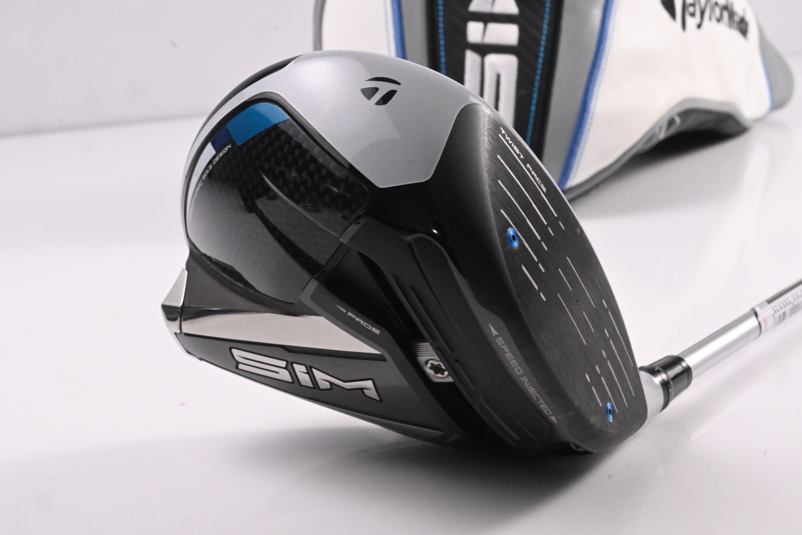 Taylormade SIM Driver / 9 Degree / Regular Flex Kuro Kage Silver 60 Shaft