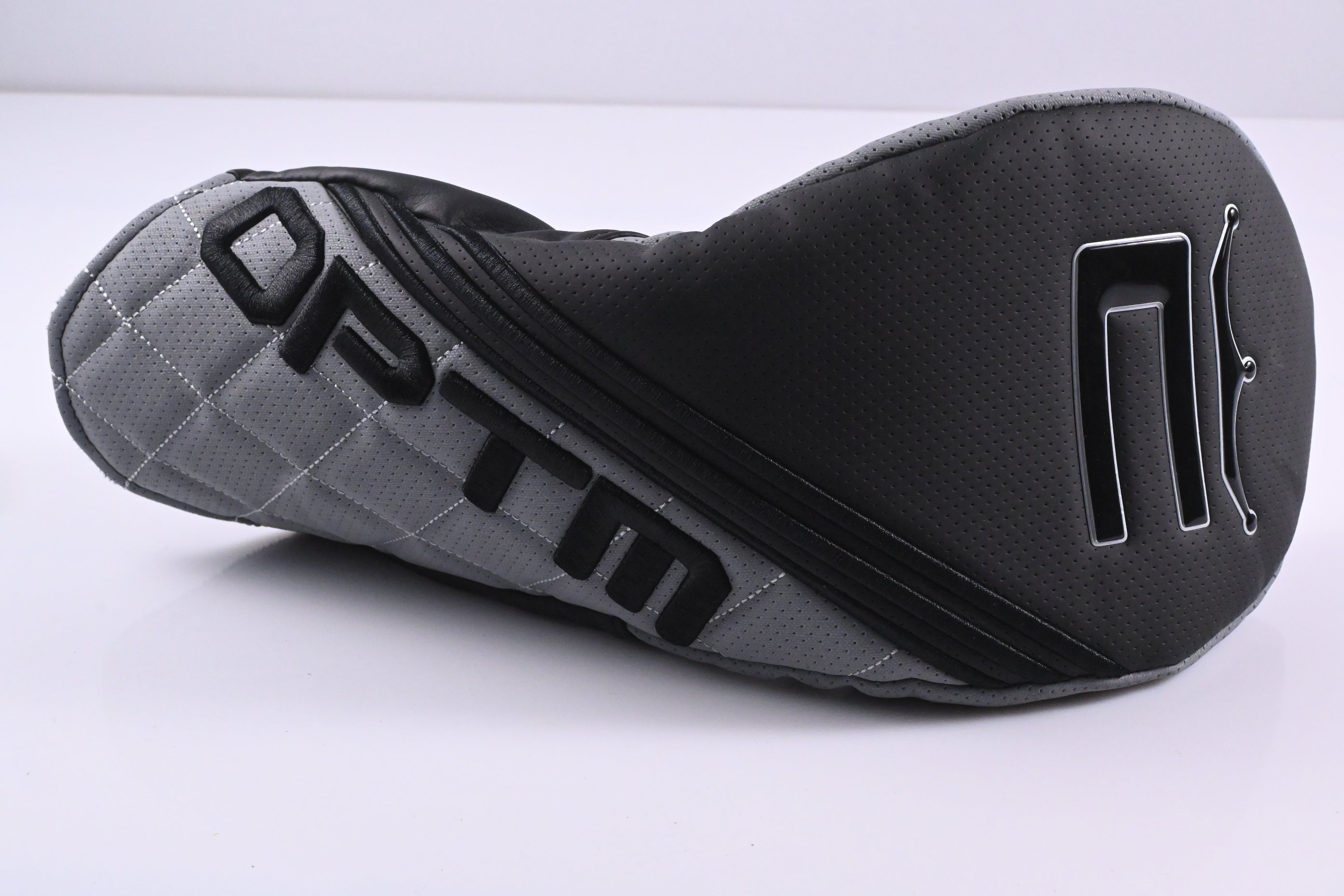 Left Hand Cobra OPTM MAX-D Driver / 10.5 Degree / Stiff Flex Denali Black 60