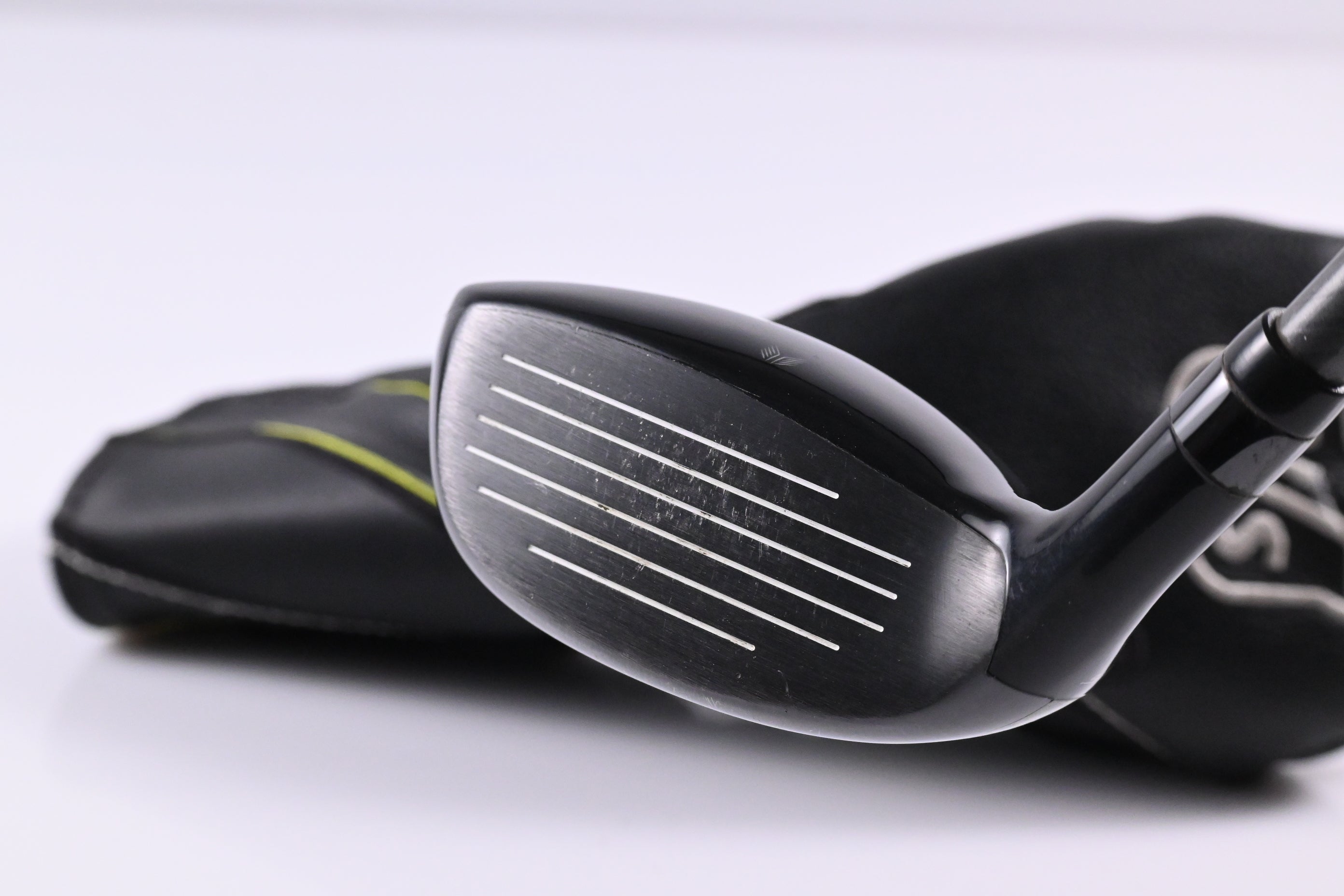 Wilson Launch Pad 2022 #3 Hybrid / 19.5 Degree / Senior Flex Evenflow 55 Shaft