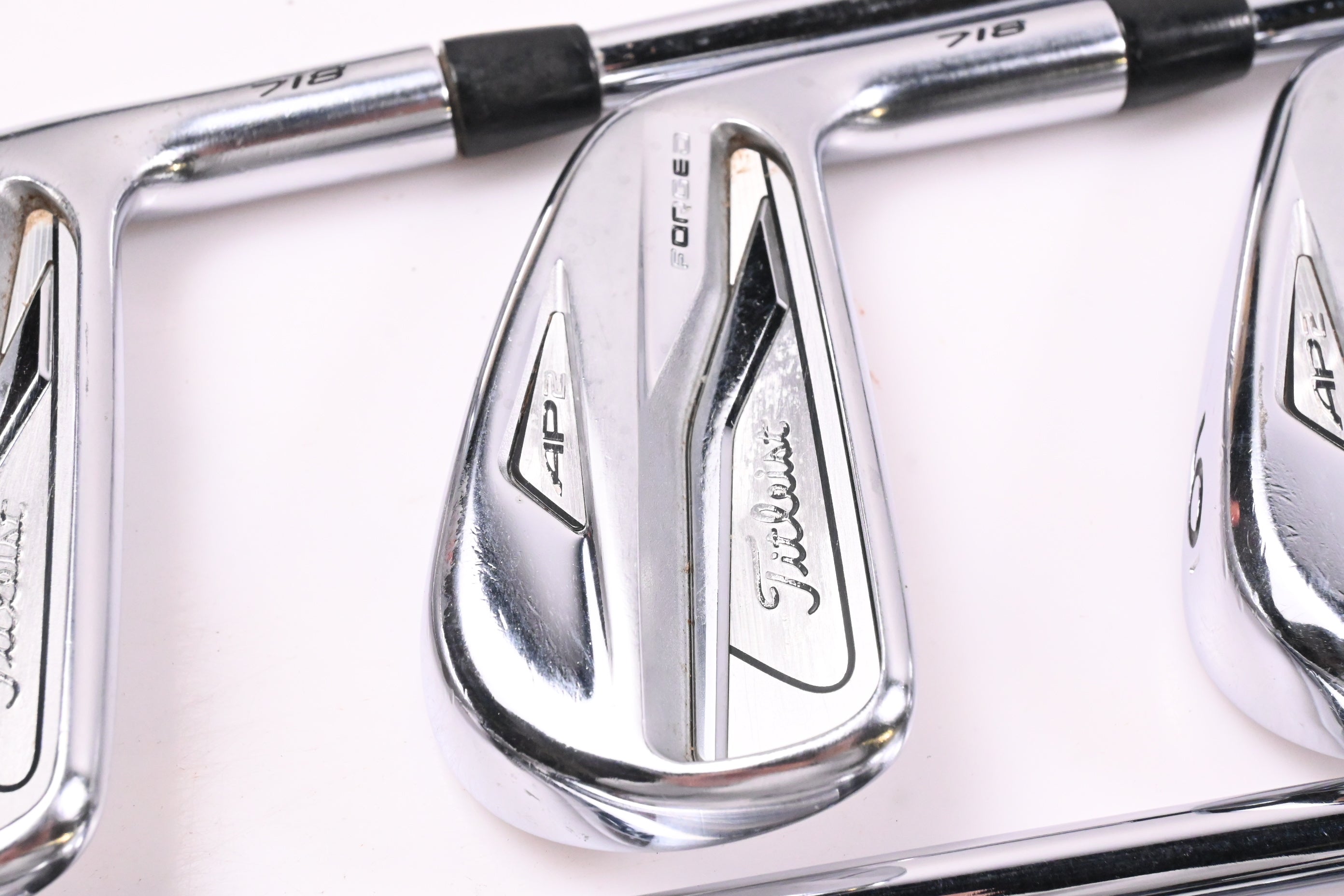 Titleist 718 AP2 Irons / 4-PW / X-Flex KBS Tour Shafts