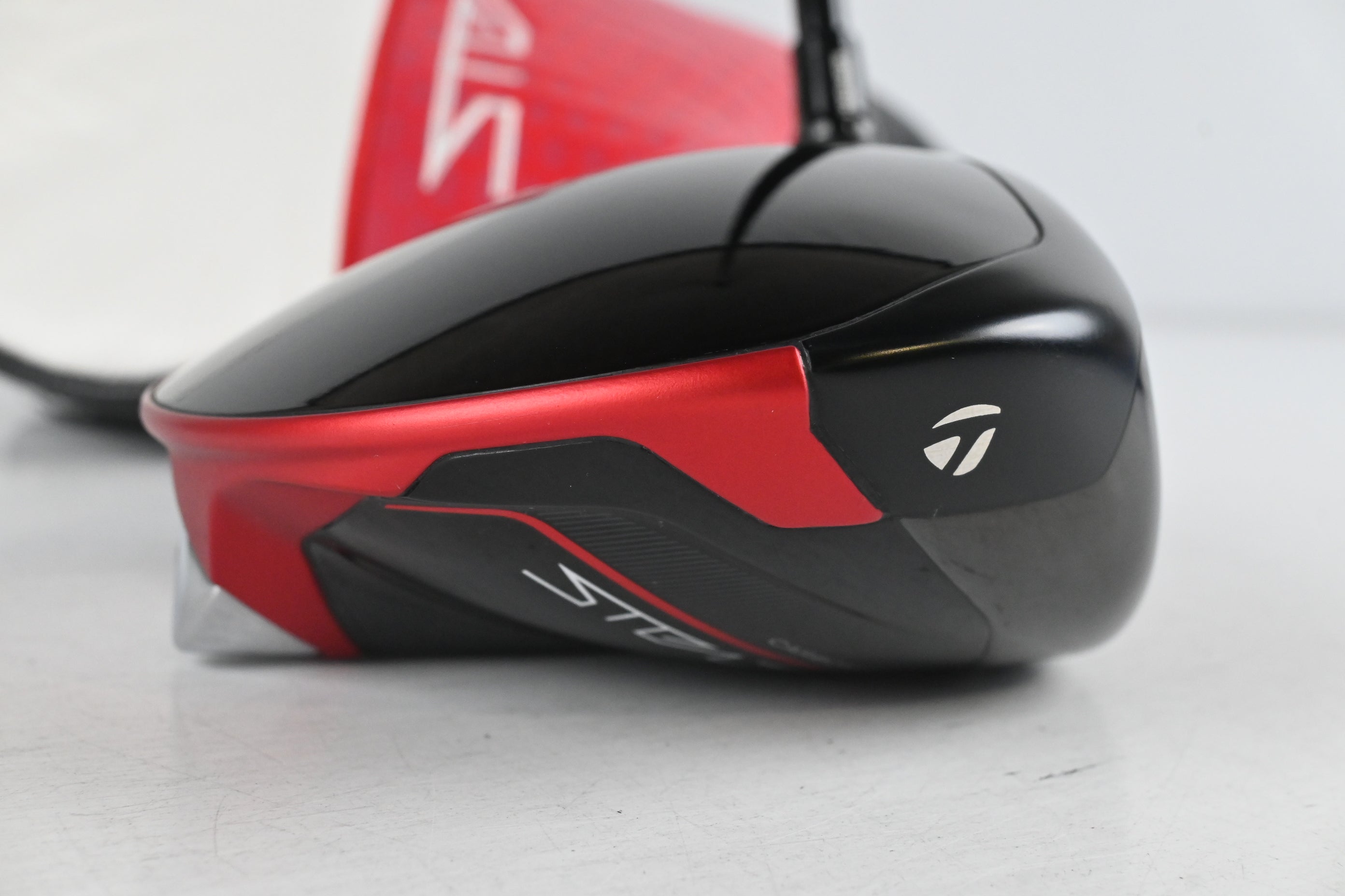 Taylormade Stealth 2 Driver / 10.5 degree / Regular Flex Fujikura Ventus TR Red 5