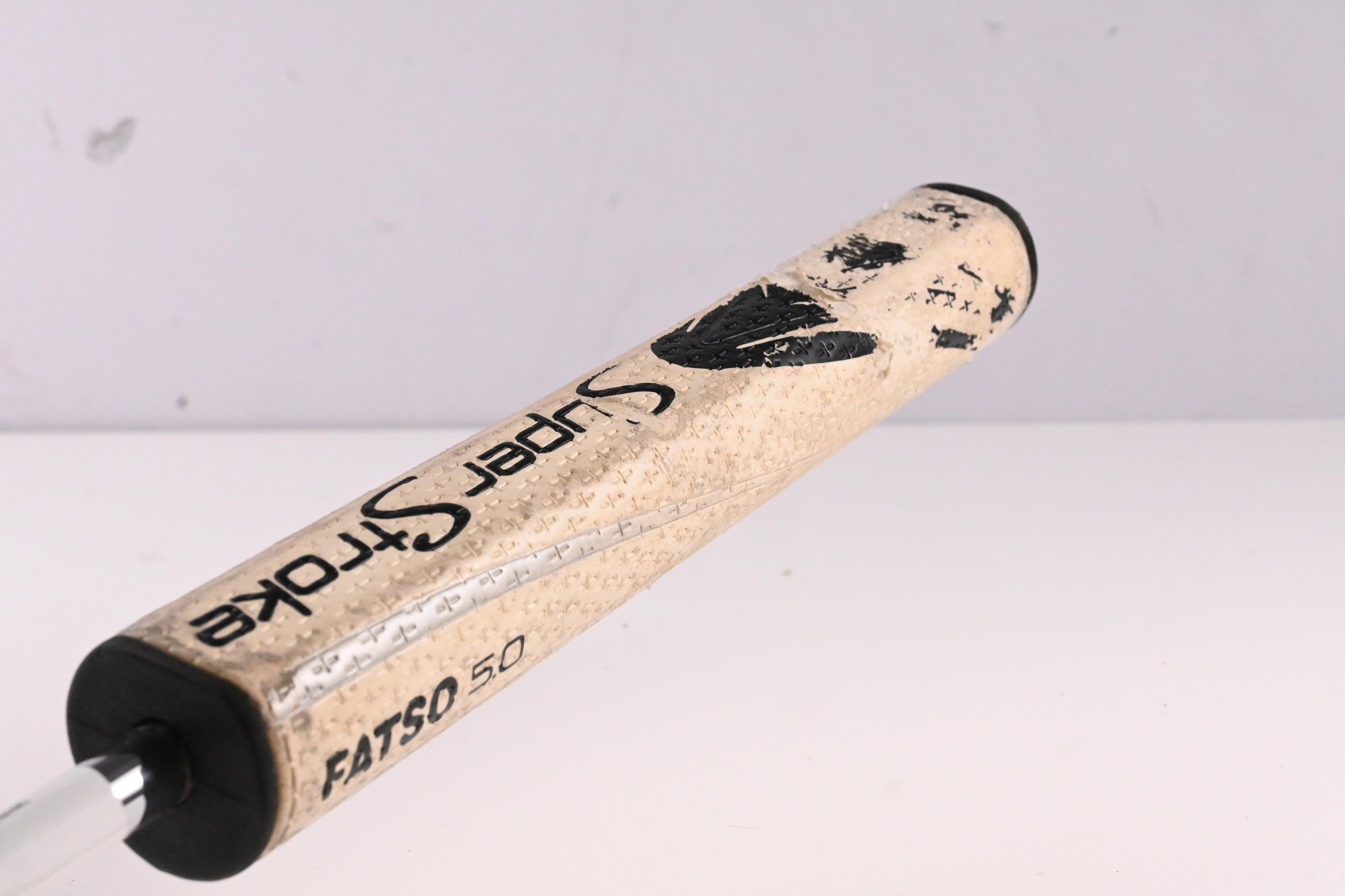 Odyssey White Ice 330 Putter / 33.5 Inch